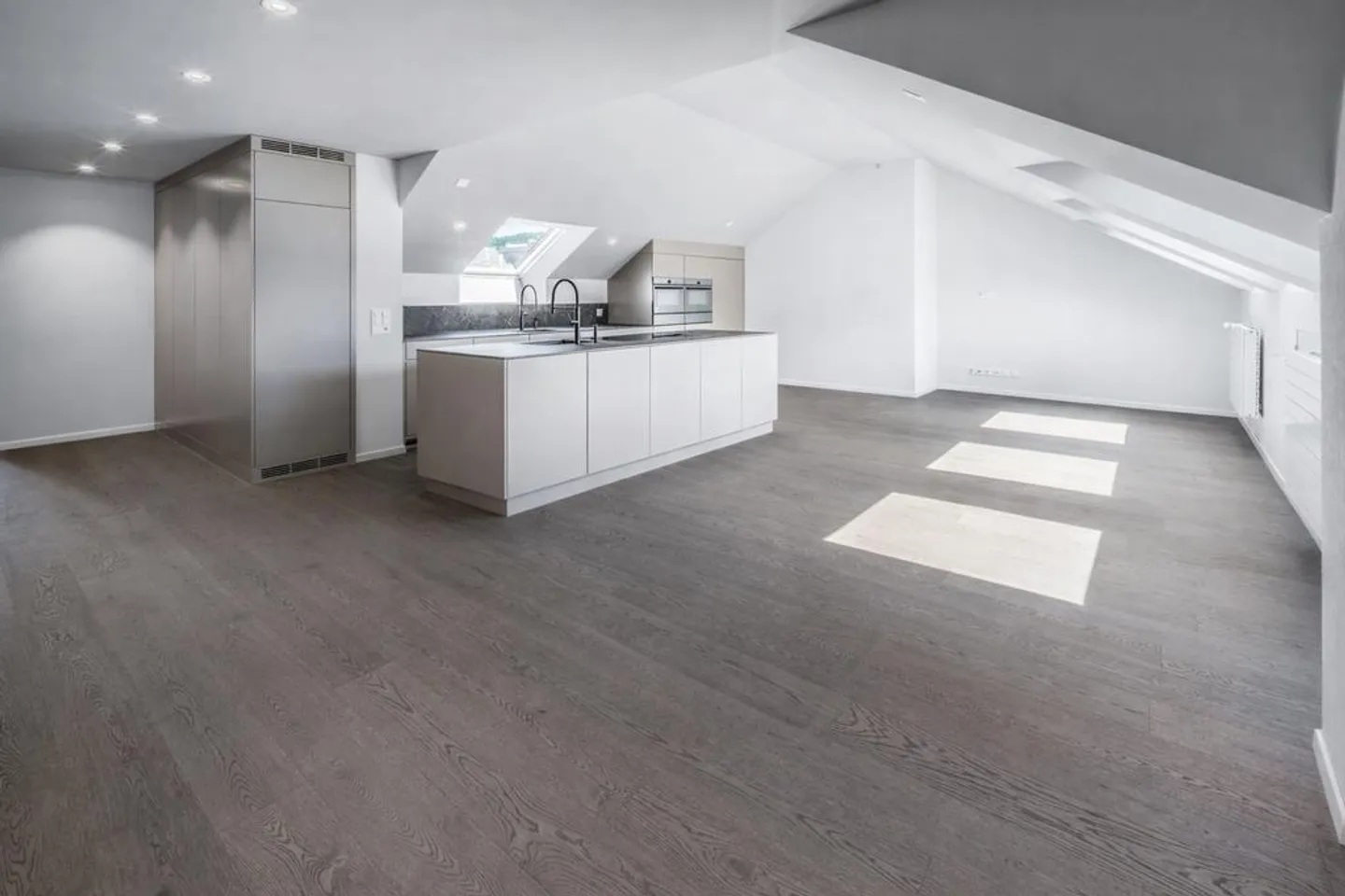 Exklusive Wohnung in Zürich - Foto 1 von 11