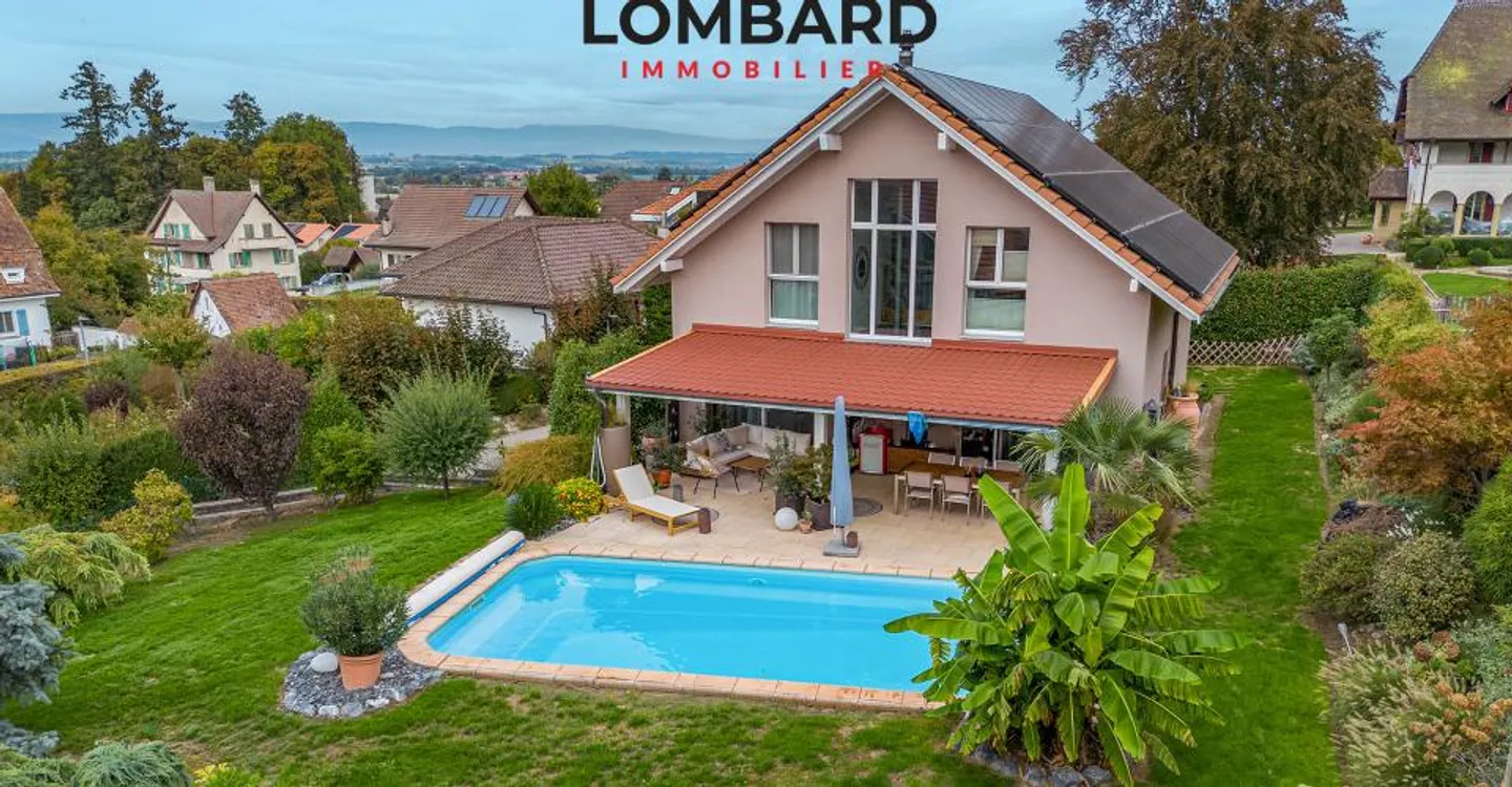 Magnificent detached villa with swimming pool - Photo 12 of 12