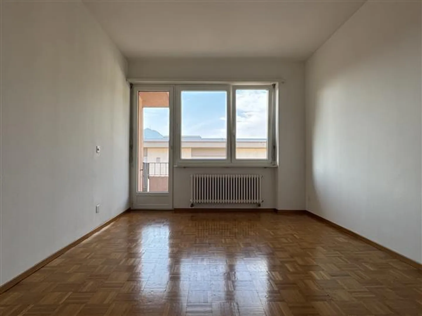 Lugano: Appartamento luminoso 3.5 locali - Foto 7 di 12