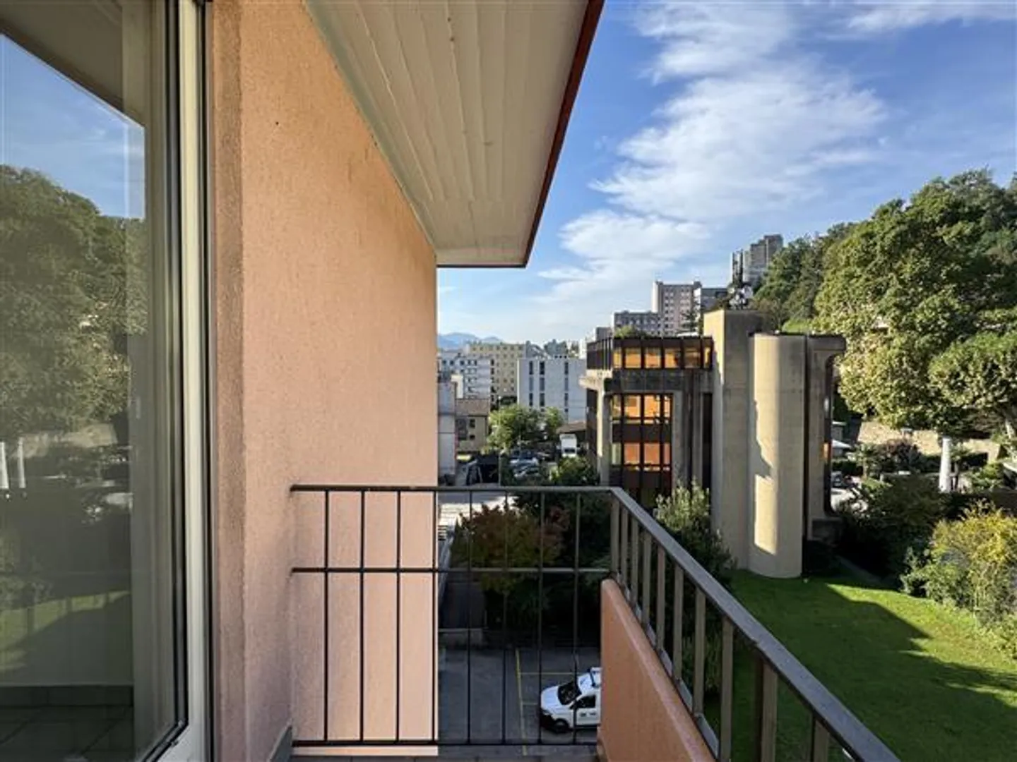 Lugano: Appartamento luminoso 3.5 locali - Foto 9 di 12