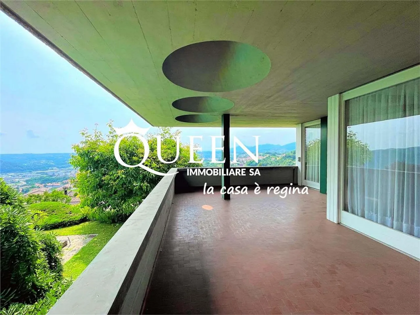Morbio Superiore : villa jumelée 14,5 pièces 485 m², piscine et vue - Photo 9 sur 13
