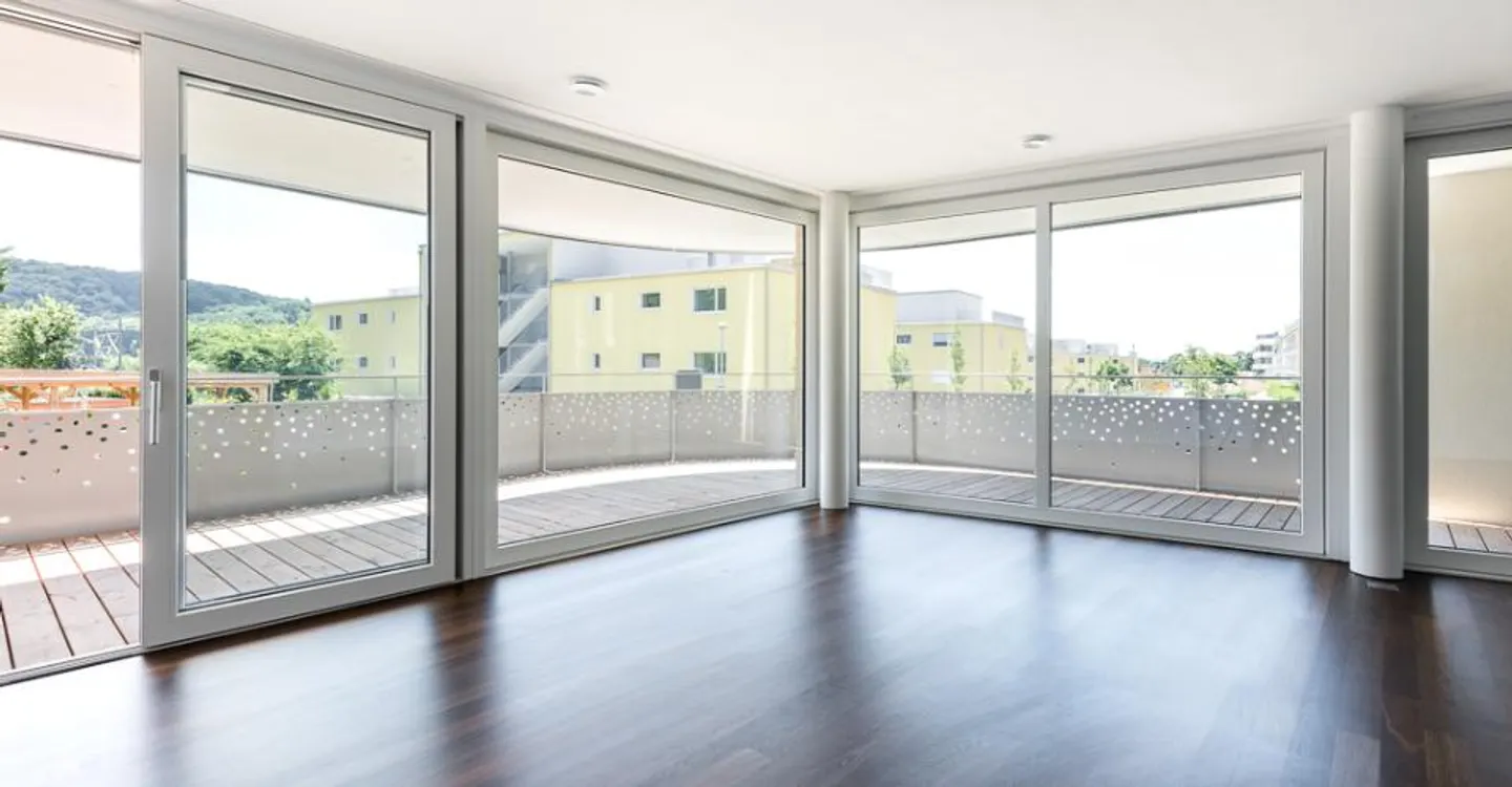 Un appartement spacieux vous attend! - Photo 2 sur 9