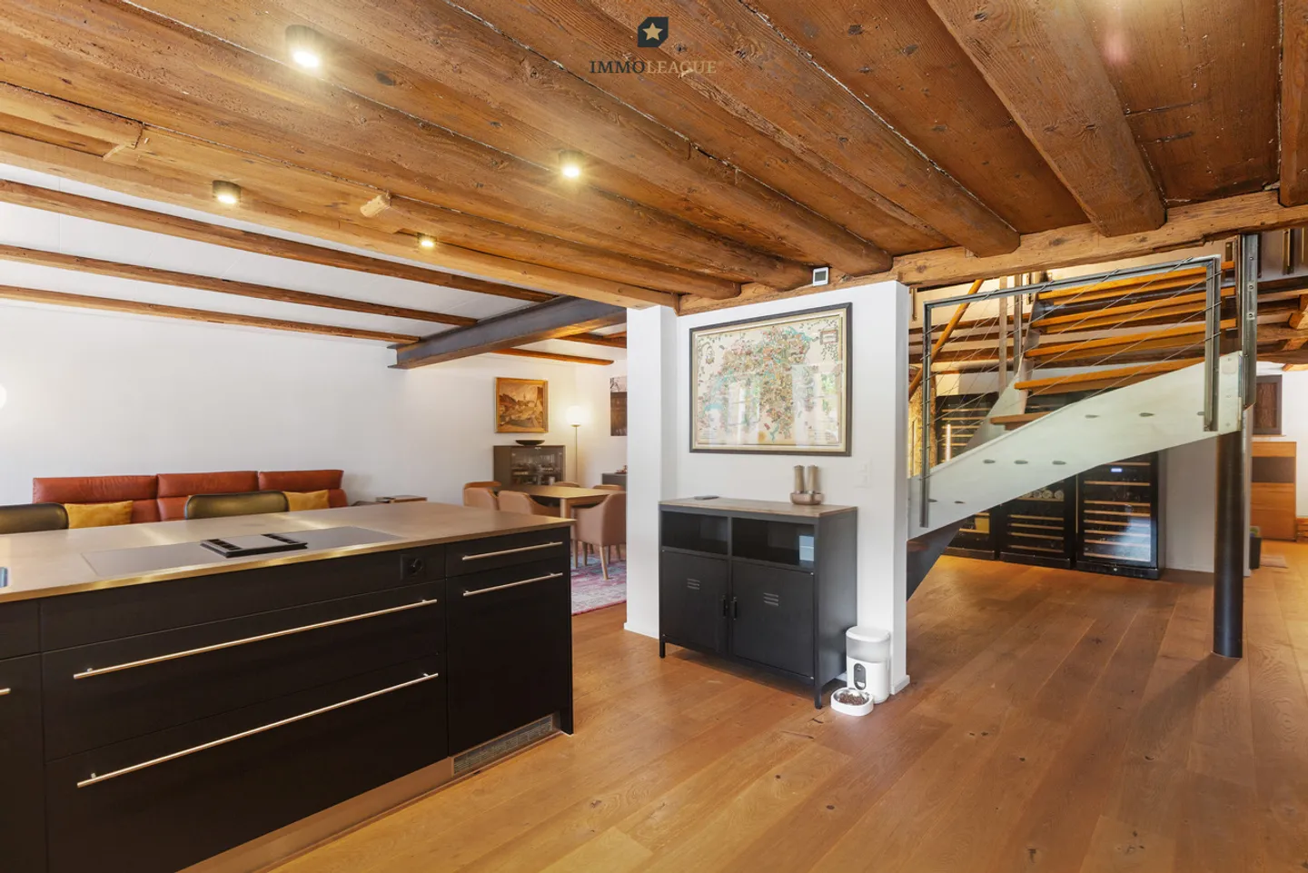 Historical House with Two High-Quality Maisonette Apartments - Photo 4 of 11