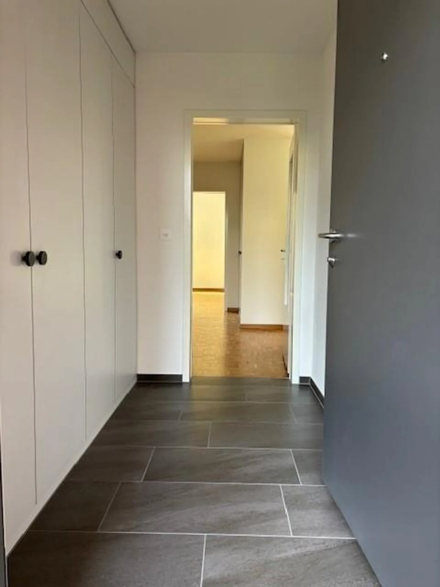 Appartamento moderno e spazioso con un balcone soleggiato - Foto 10 di 10