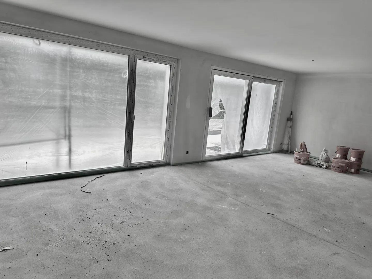 Modern Villa in the Center of Payerne with 2 Underground Parking Spaces - Photo 4 of 13