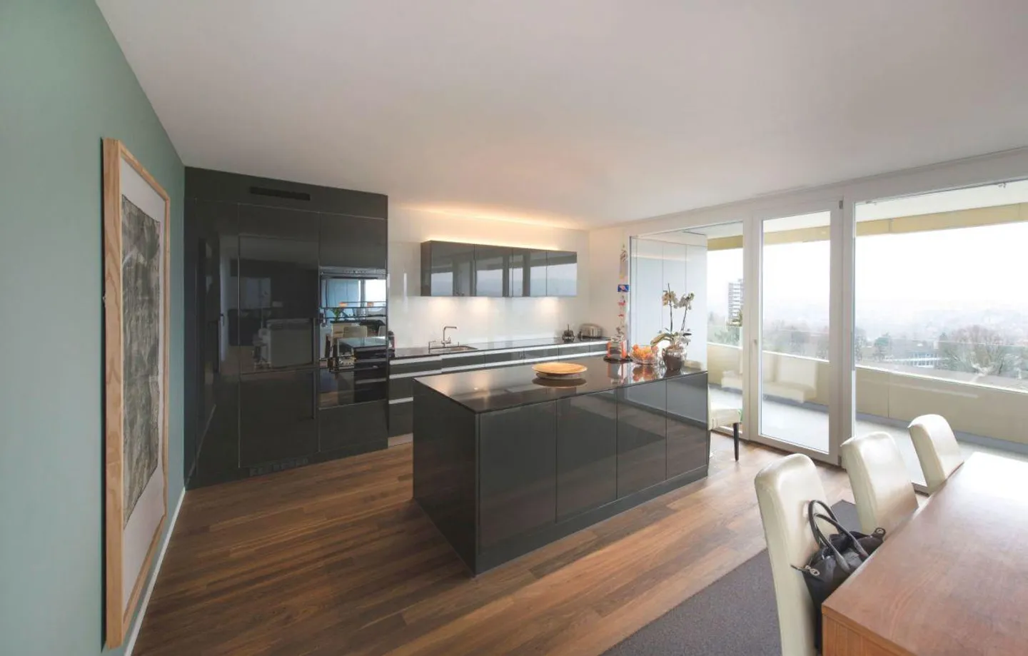 Penthouse apartment with breathtaking views - Photo 5 of 25