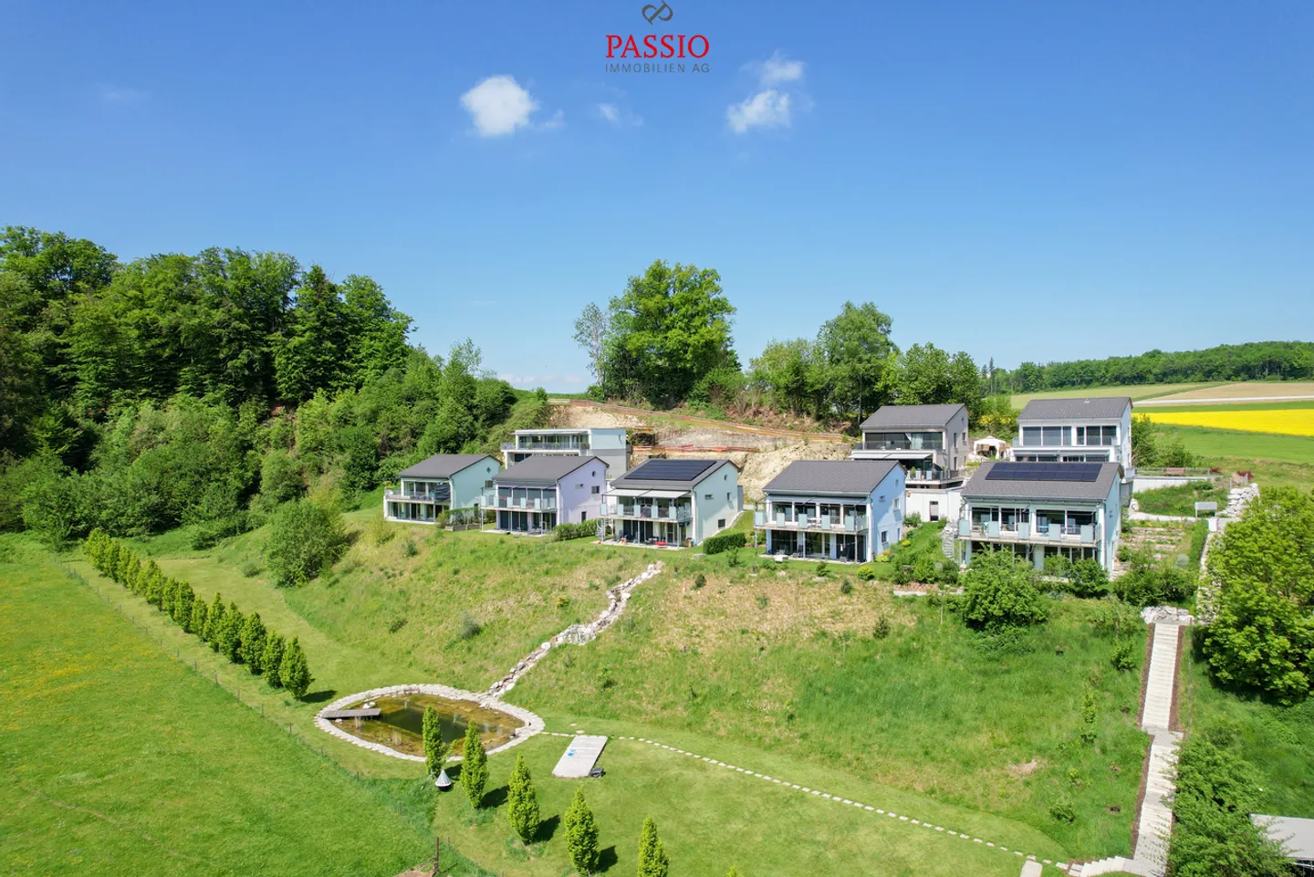 Nouvelle construction! Vie flexible avec terrasse ensoleillée et vue magnifique - Photo 6 sur 11