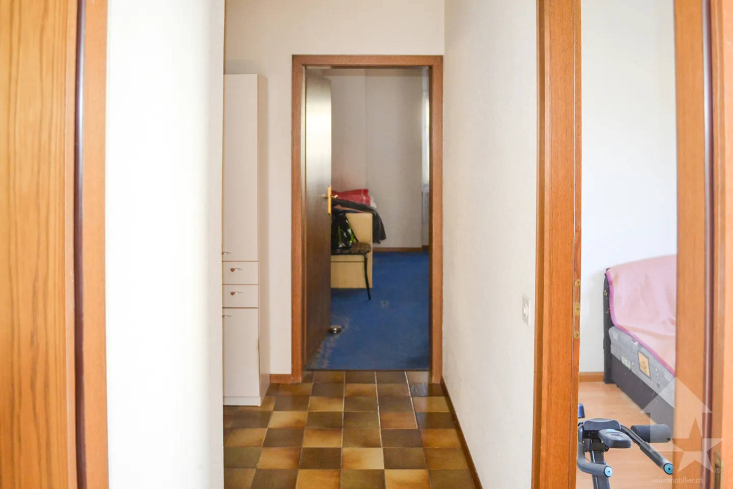 Appartamento 5,5 locali con 2 balconi di 18 m² e giardino privato - Foto 21 di 28