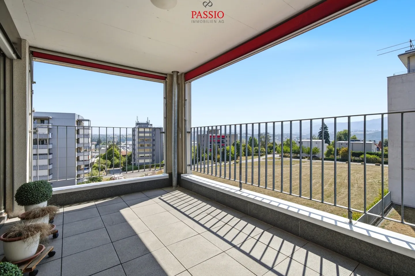 Charmante Wohnung mit Wintergarten - Foto 1 von 27