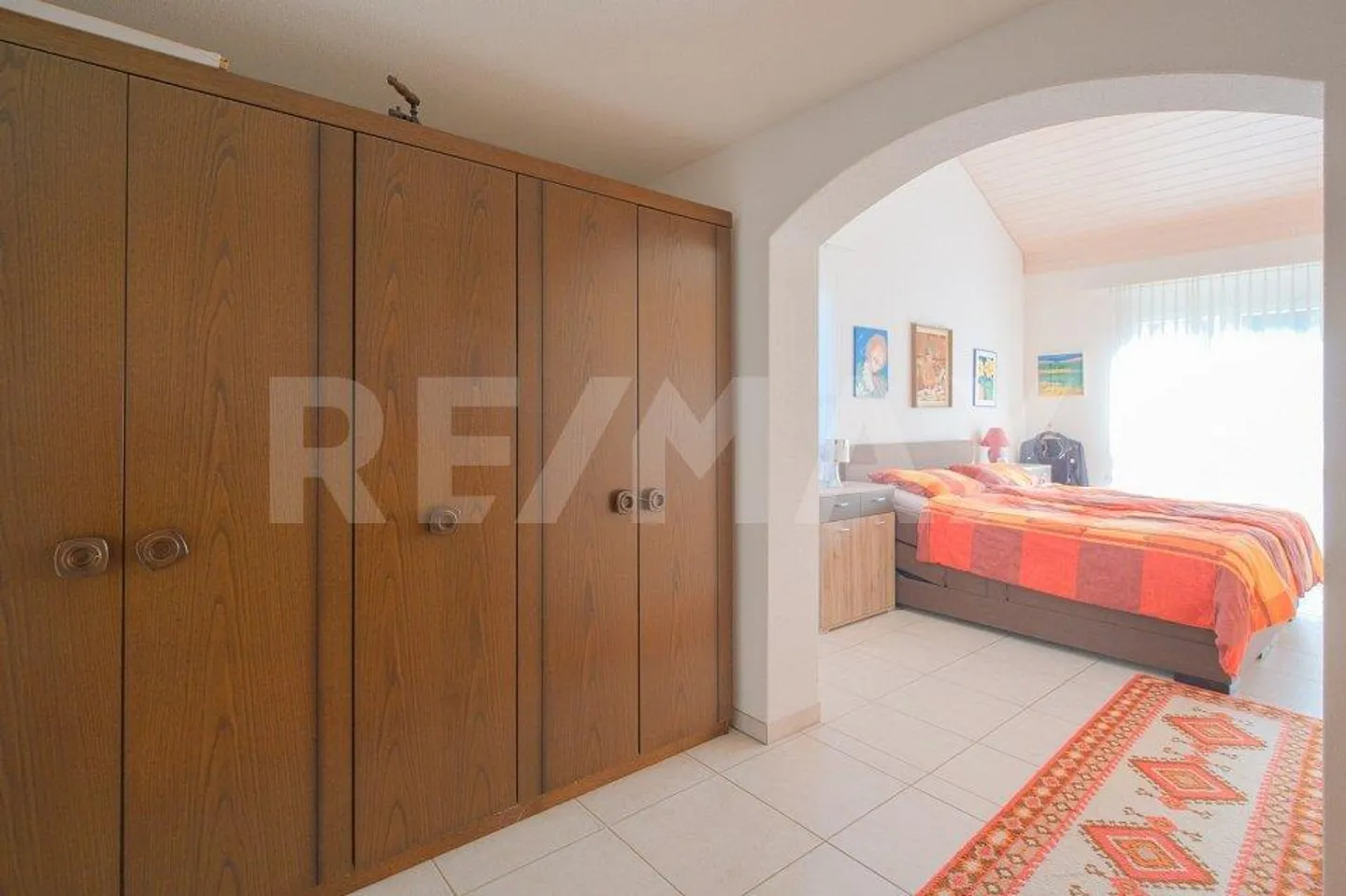 Freistehendes 5.5 Zimmer-Einfamilienhaus: Wo Licht und Raum zuhause... - Photo 6 of 13