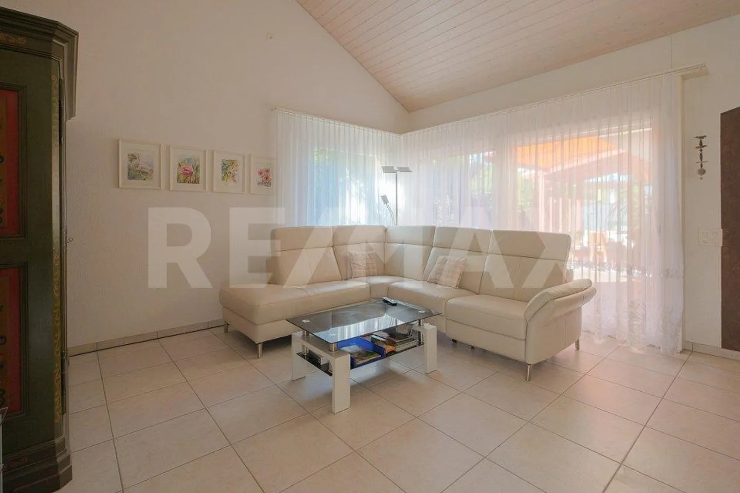 Freistehendes 5.5 Zimmer-Einfamilienhaus: Wo Licht und Raum zuhause... - Photo 10 of 13