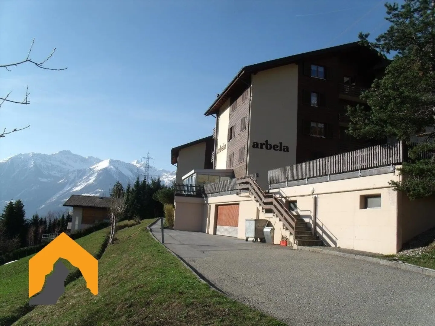 Appartamento di 2,5 stanze con soffitta convertita - Foto 1 di 9