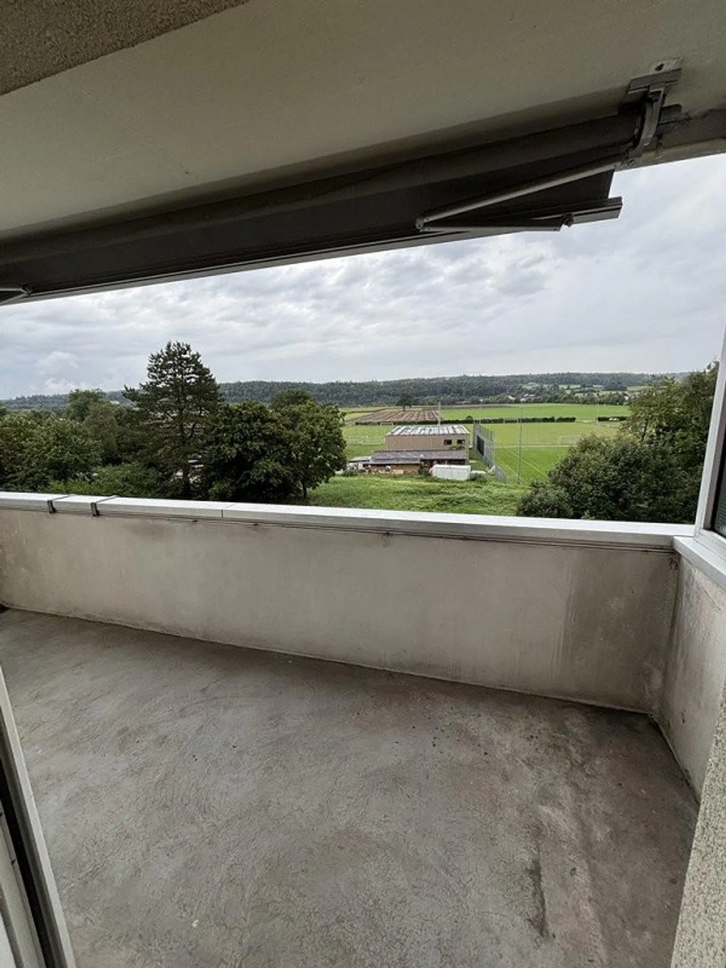 4.5-room apartment with a panoramic view - central & modern - Photo 11 of 12