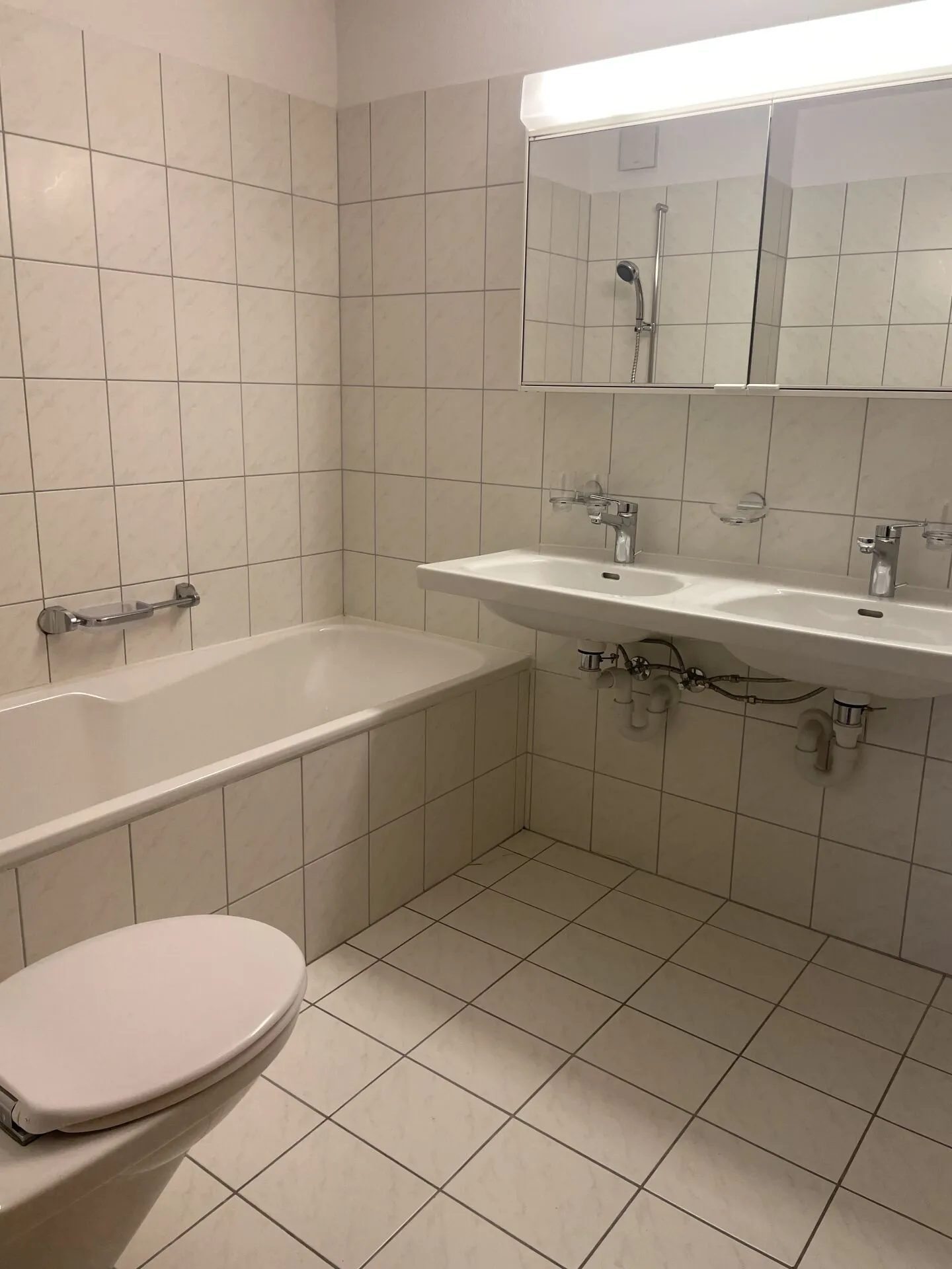 3.5 Zimmer-Wohnung im Grünen - Foto 3 von 10