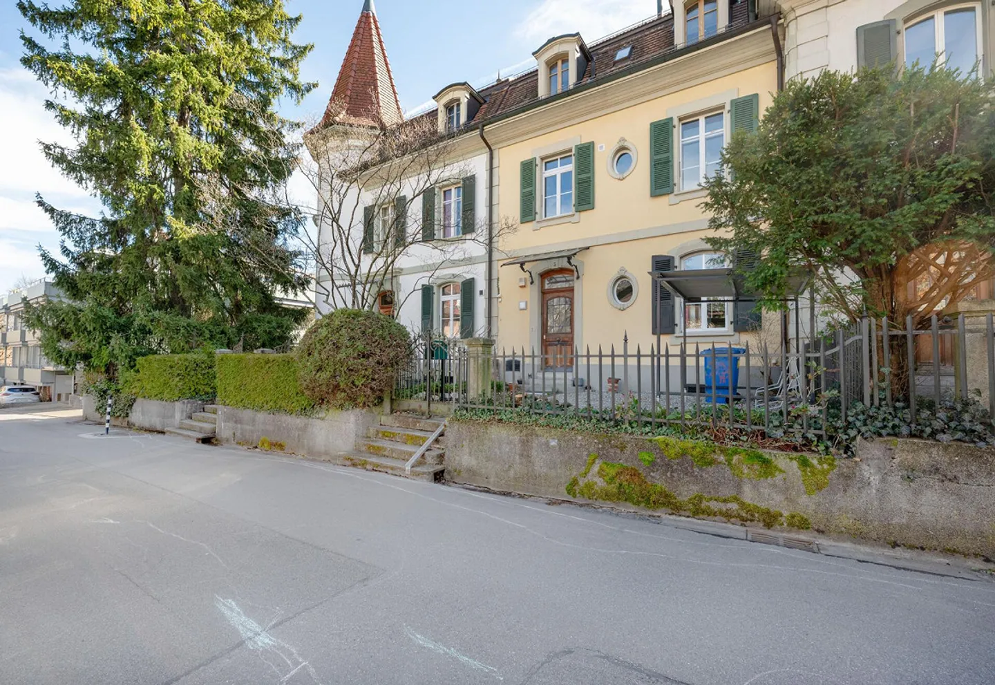 A historical gem in Beaumont - Photo 3 of 14