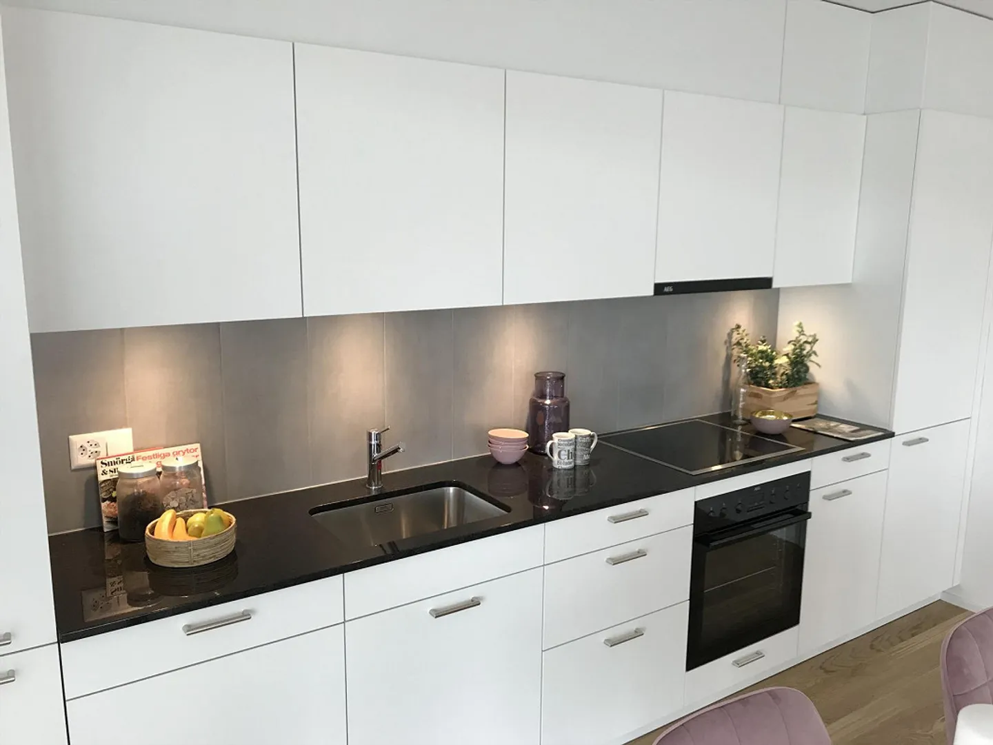 Moderne Wohnung mit Balkon - Foto 1 von 5