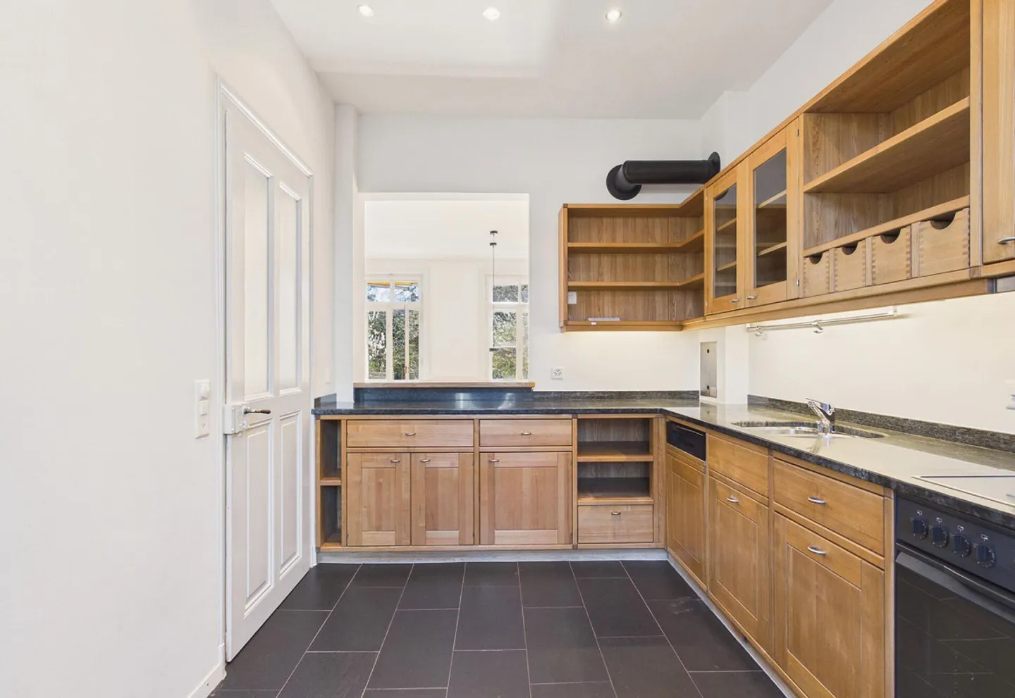 A historical gem in Beaumont - Photo 7 of 14