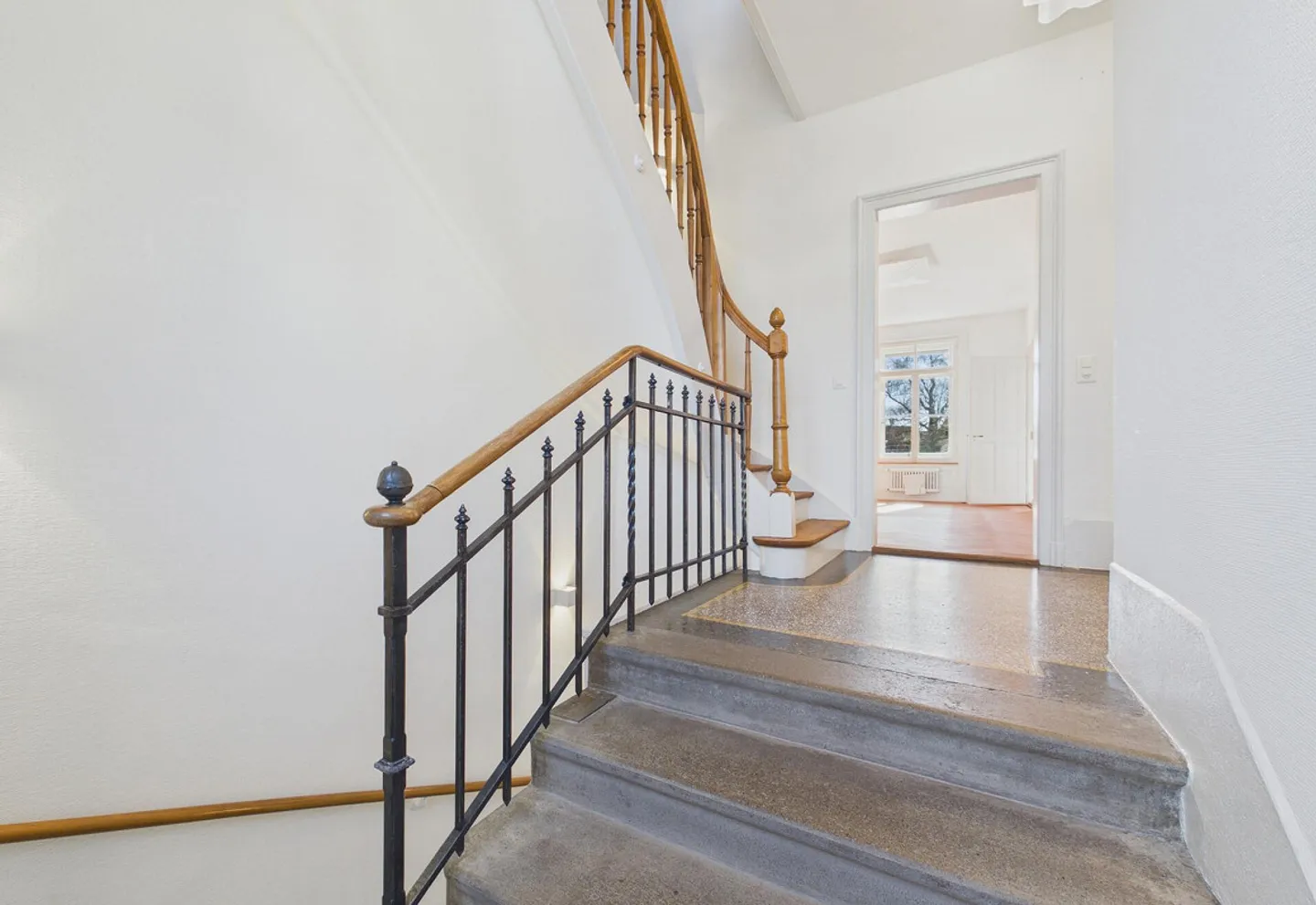 A historical gem in Beaumont - Photo 8 of 14