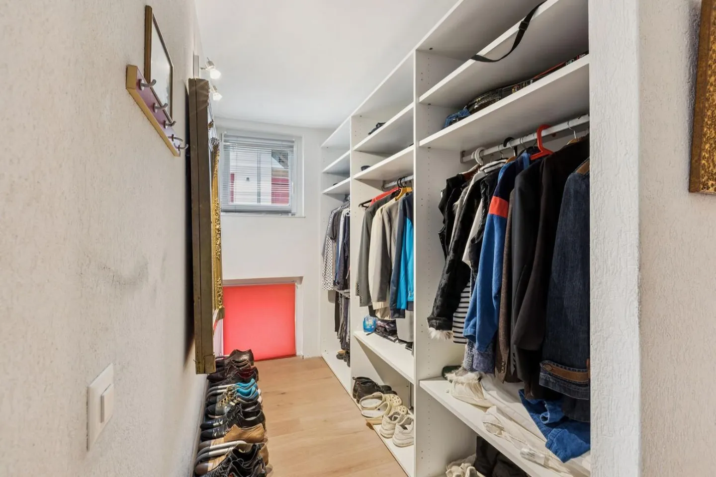 5.5 Room House - Photo 11 of 13