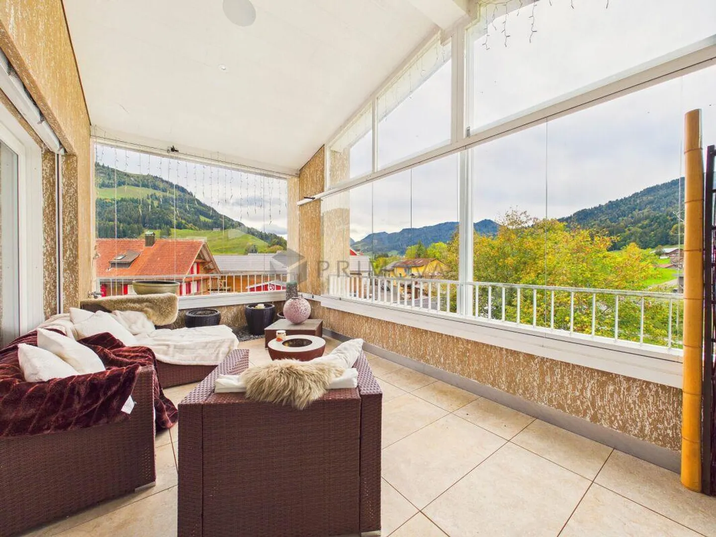 Elegantes 4.5 Zimmer Traumhaus - Foto 5 von 15
