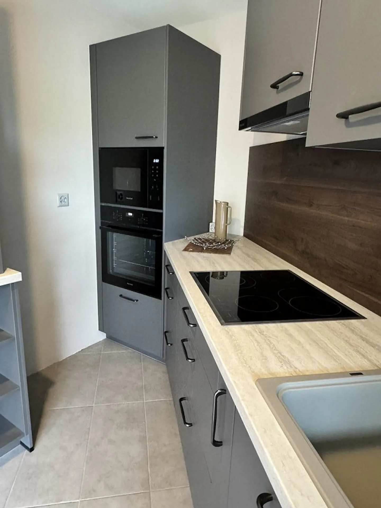 Appartamento 3,5 locali a Reinach, BL, incluso posto auto - Foto 7 di 12