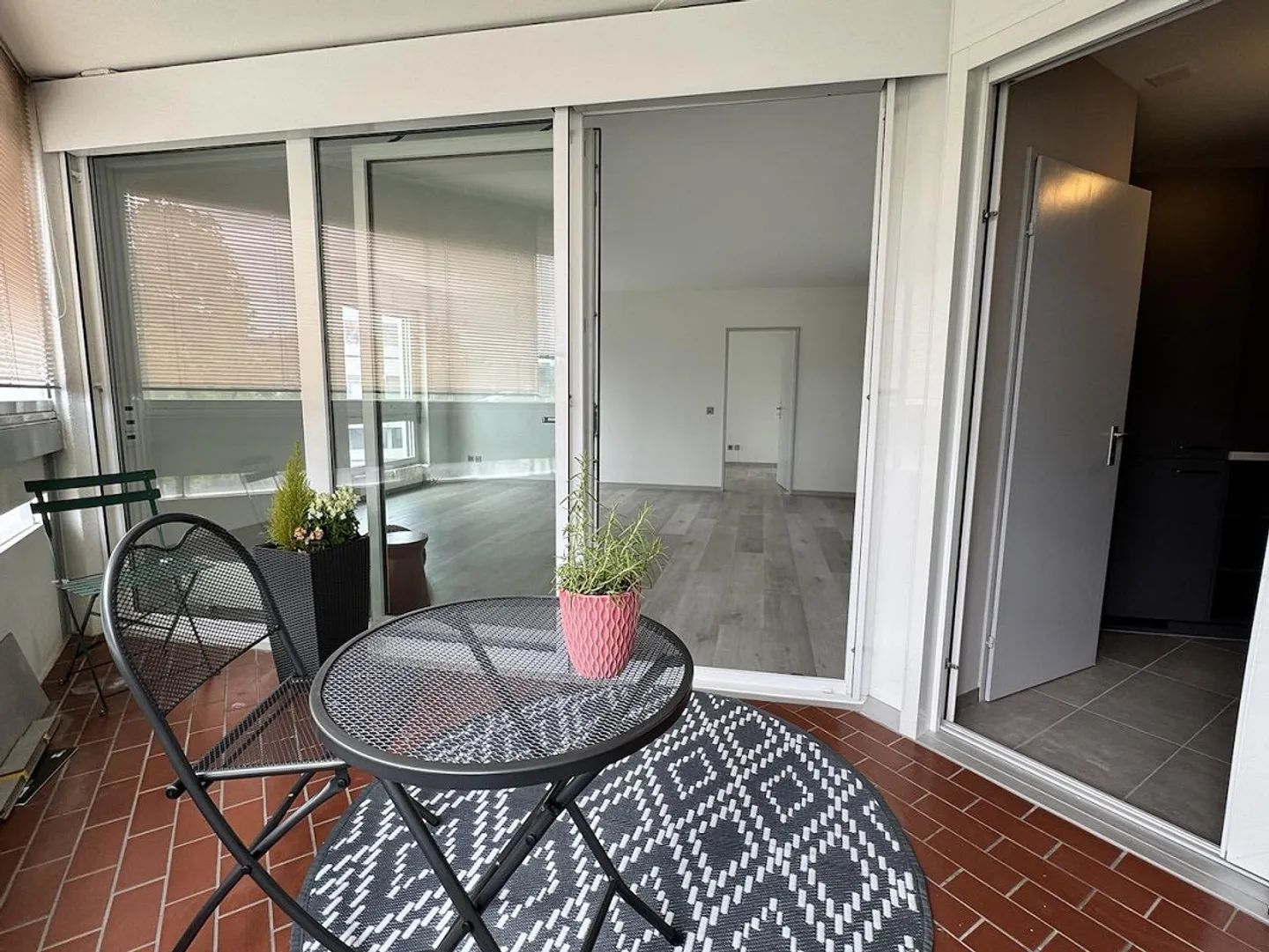 Appartamento 3,5 locali a Reinach, BL, incluso posto auto - Foto 11 di 12