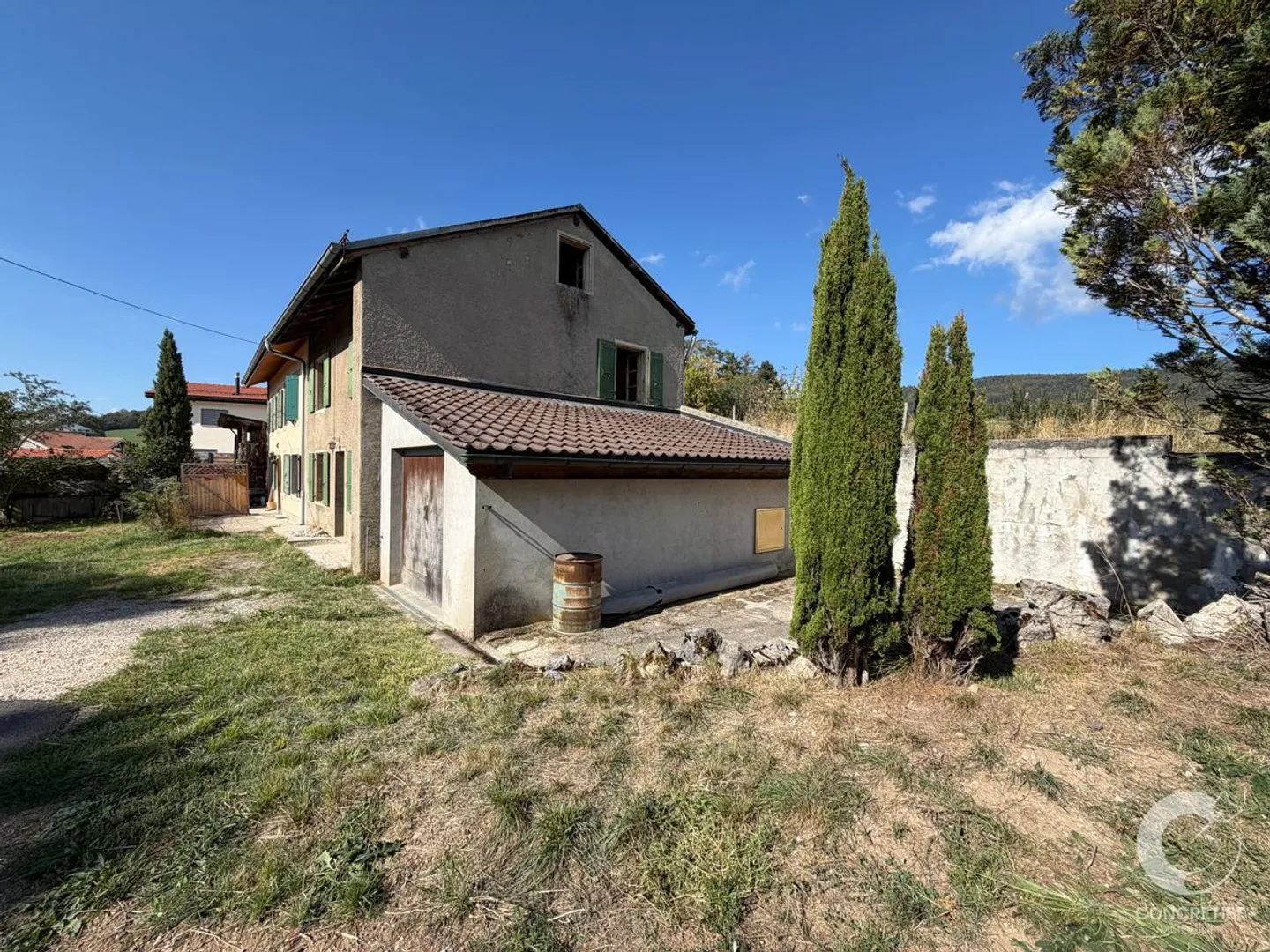 House to transform - a beautiful opportunity in Gimel - Photo 4 of 10