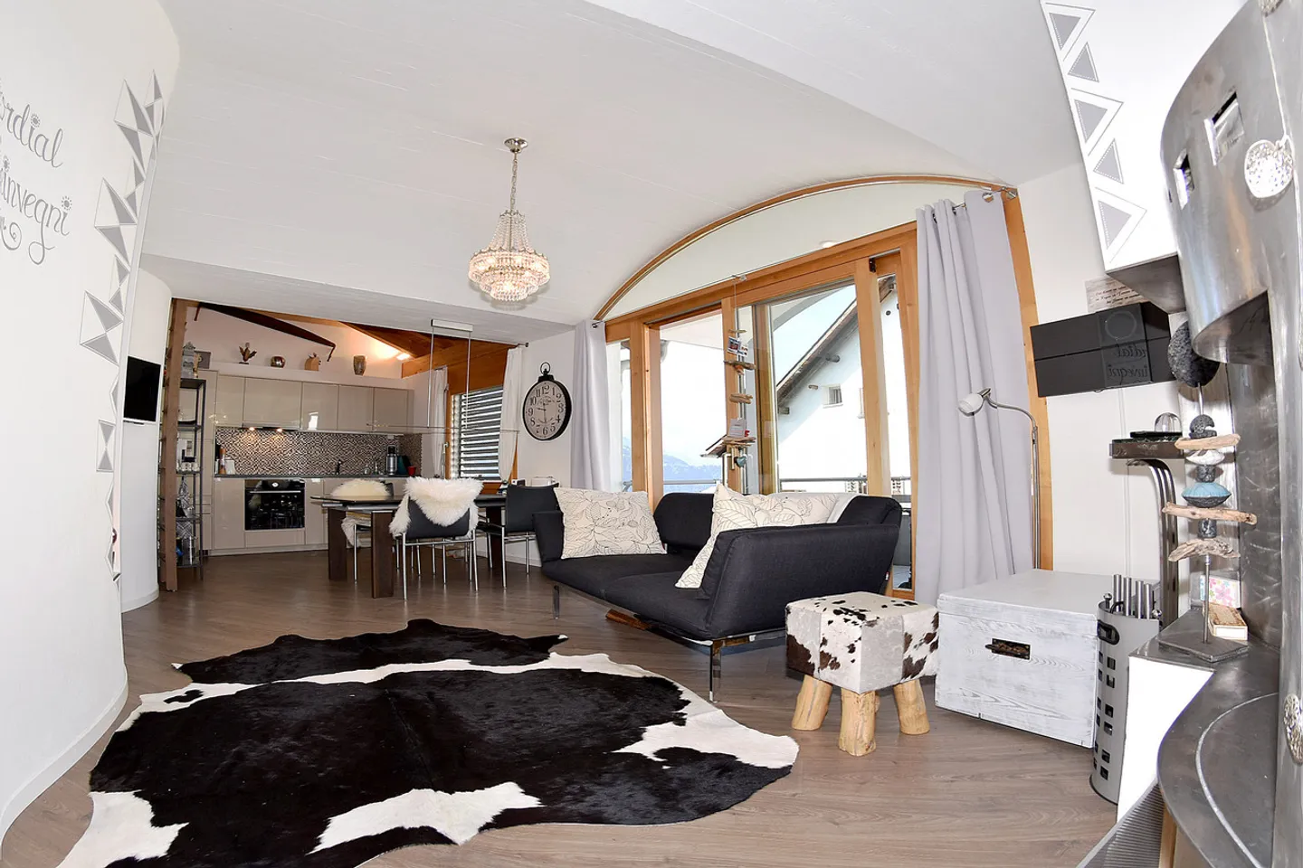 Charming Chalet in Falera - Photo 4 of 12