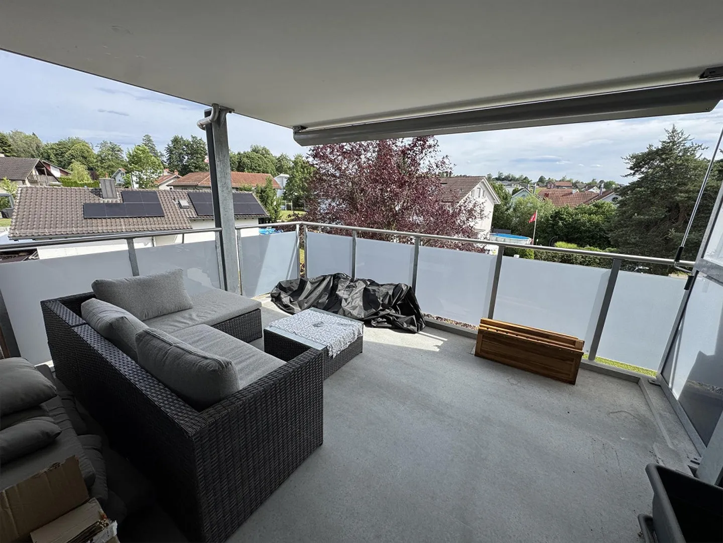 Moderne 3.5-Zimmer-Wohnung mit Balkon - Foto 6 von 7