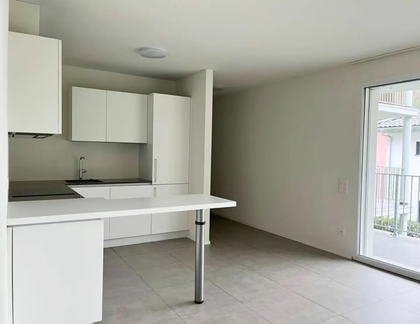 SPACIOUS AND MODERN APARTMENT IN MALVAGLIA - Photo 9 of 19