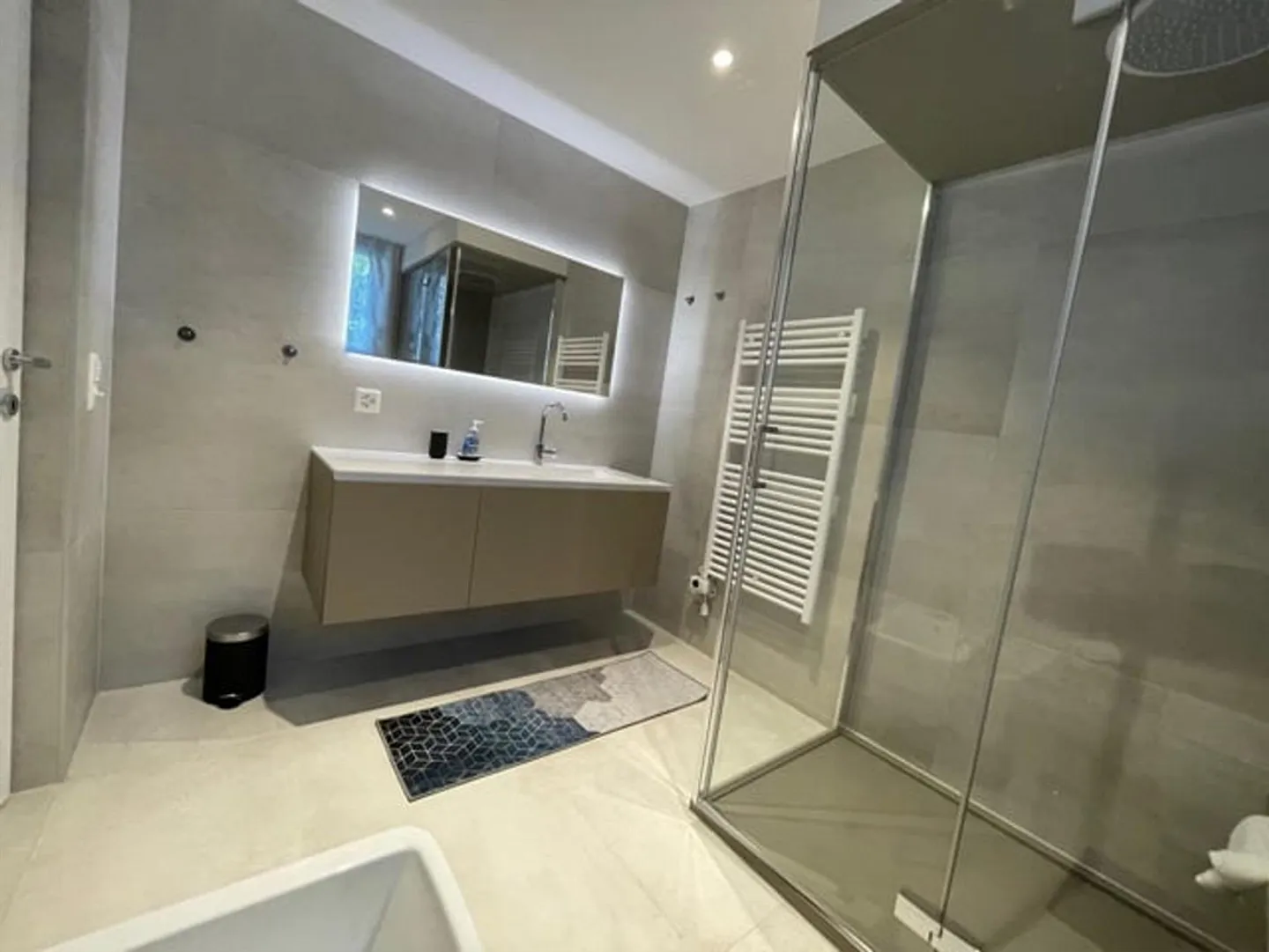 PARADISO FACE AU LAC - 4,5 PIÈCES DE NOUVELLE CONSTRUCTION MEUBLÉE - Photo 9 sur 16