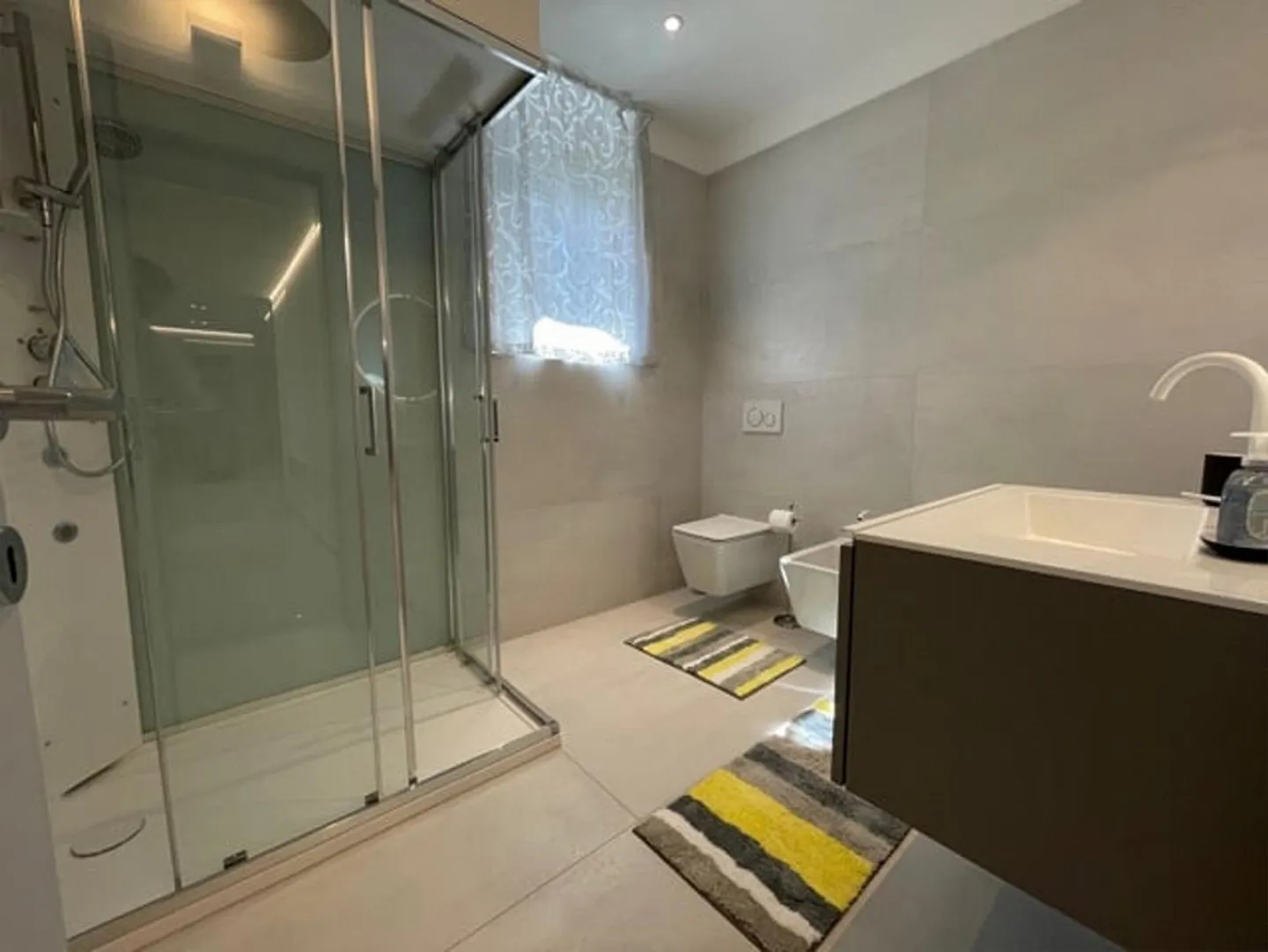 PARADISO FACE AU LAC - 4,5 PIÈCES DE NOUVELLE CONSTRUCTION MEUBLÉE - Photo 11 sur 16