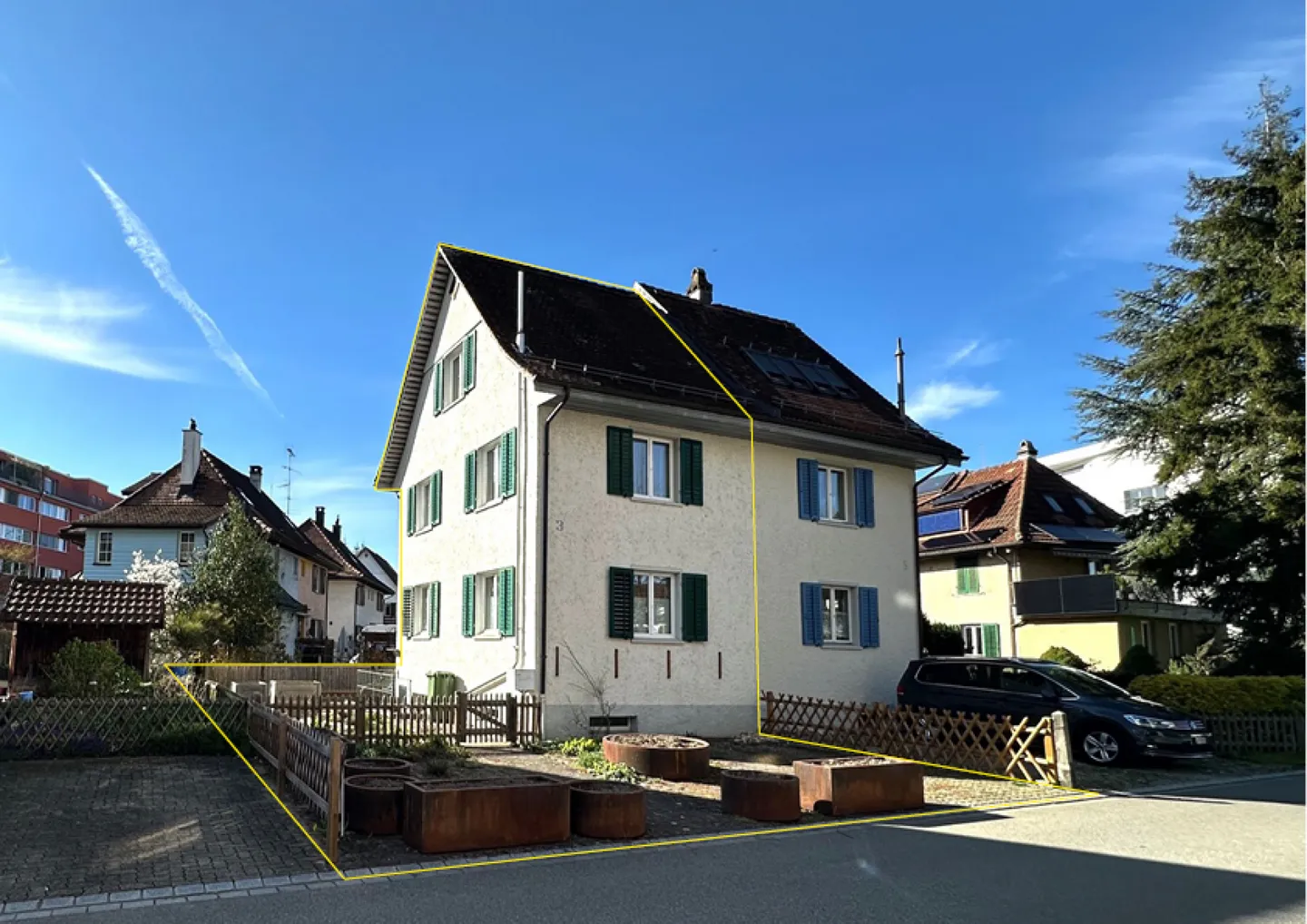 Haus direkt hinter Bahnhof Uster / befristet 1 Jahr - Foto 1 von 14