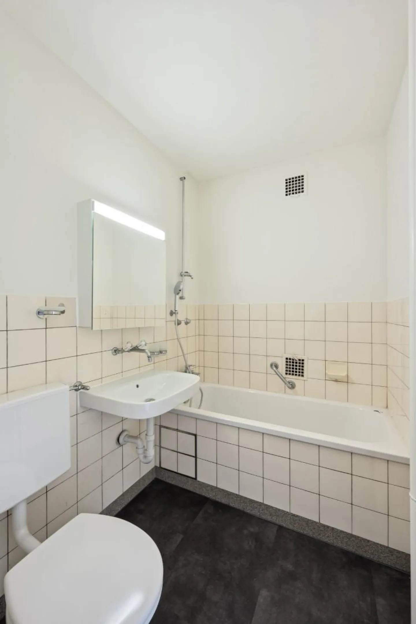 Living in a Central Location! - Photo 4 of 7