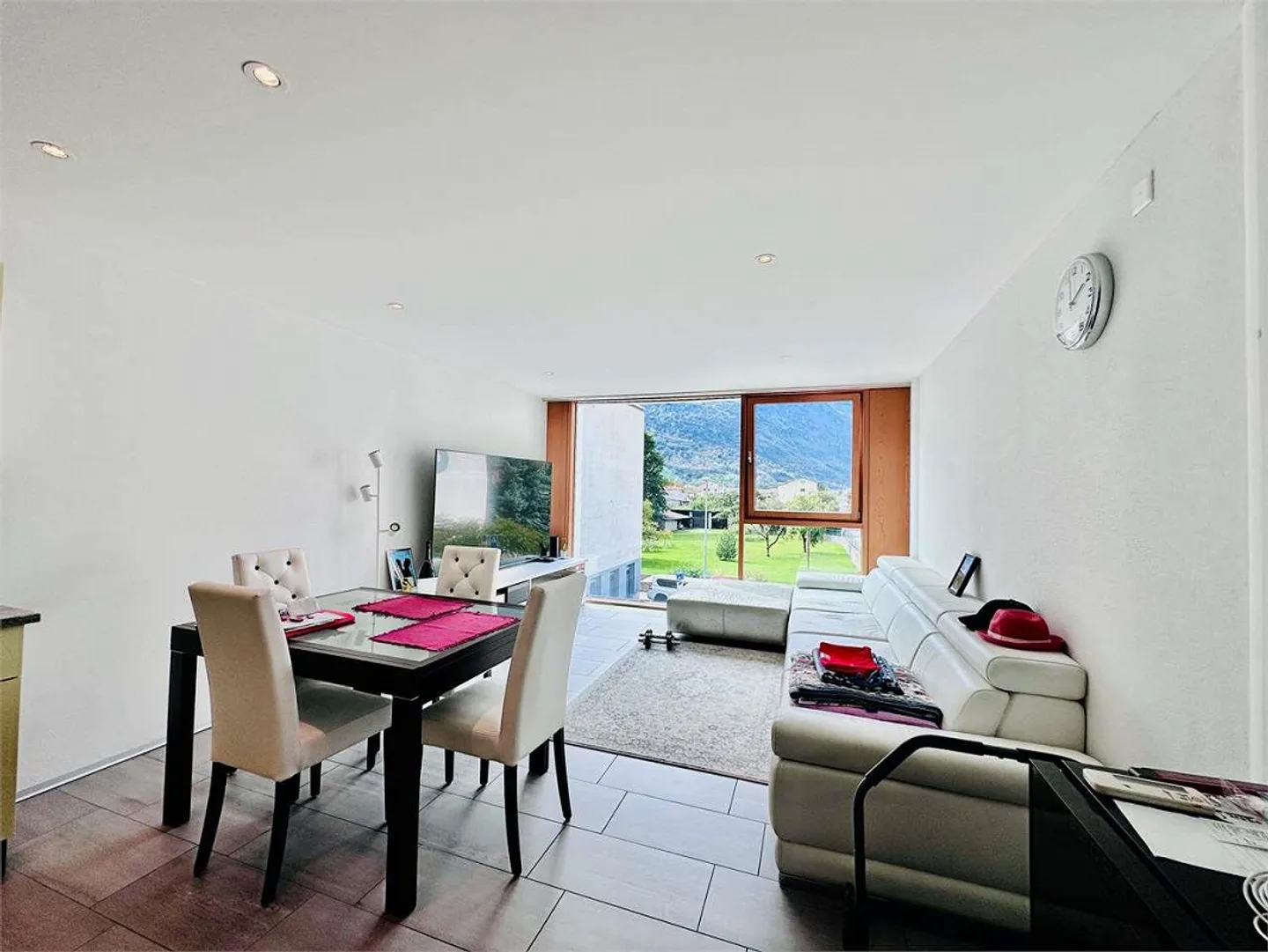 BIASCA - appartement moderne de 3,5 pièces au centre - Photo 4 sur 12