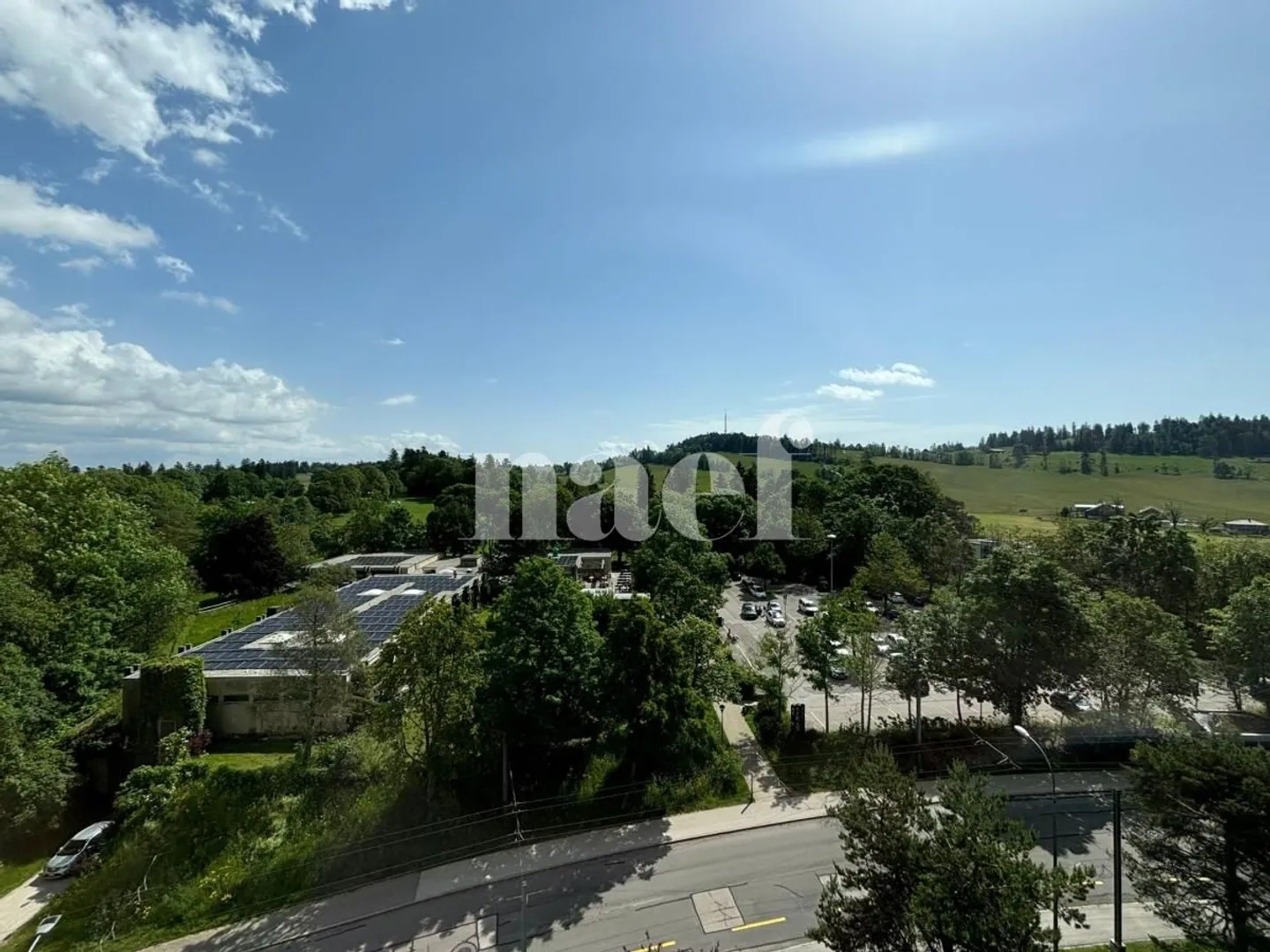 Appartement rénové avec balcon - Photo 7 sur 7