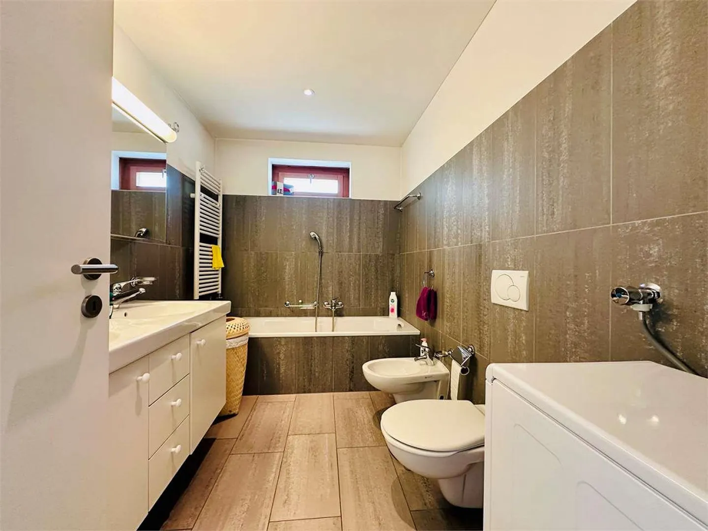 BIASCA - appartement moderne de 3,5 pièces au centre - Photo 8 sur 12