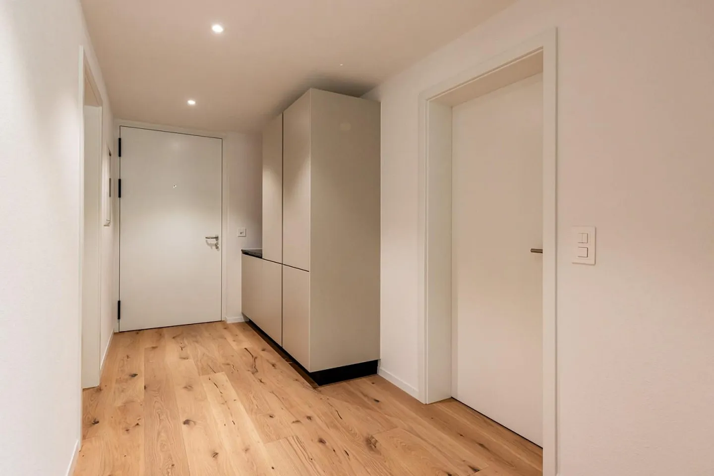 Modernes Apartment in Gwatt - Foto 8 von 13