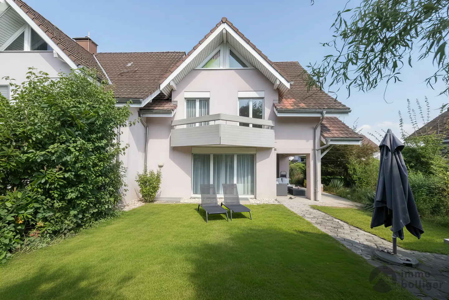 Charmantes Einfamilienhaus in Gränichen - Foto 1 von 13