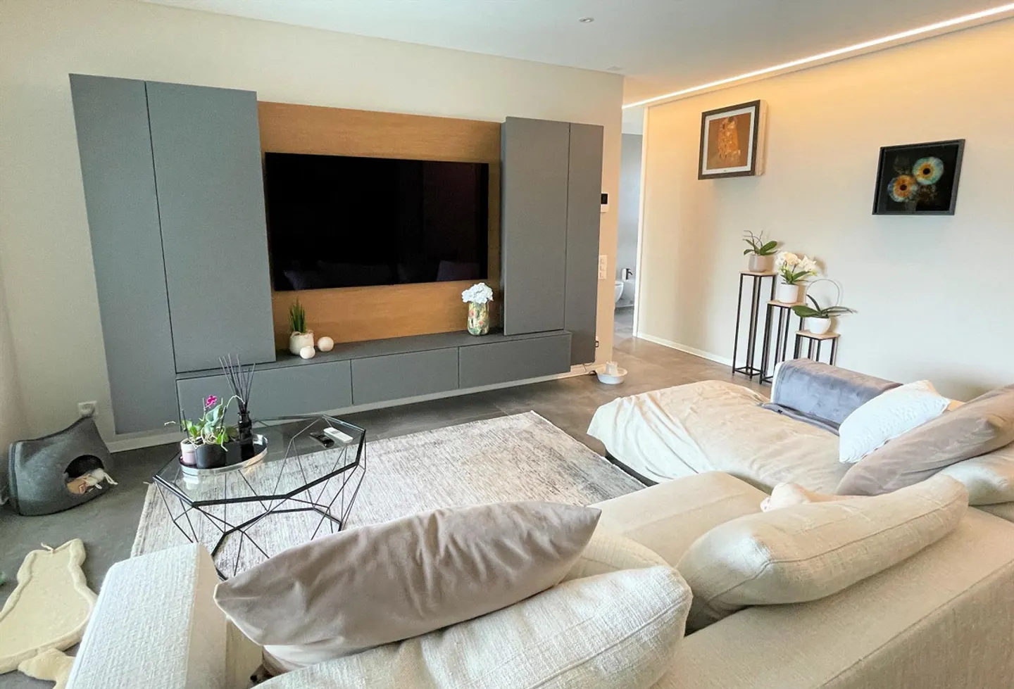 Apartment with large covered terrace in a convenient and quiet area - Photo 7 of 19
