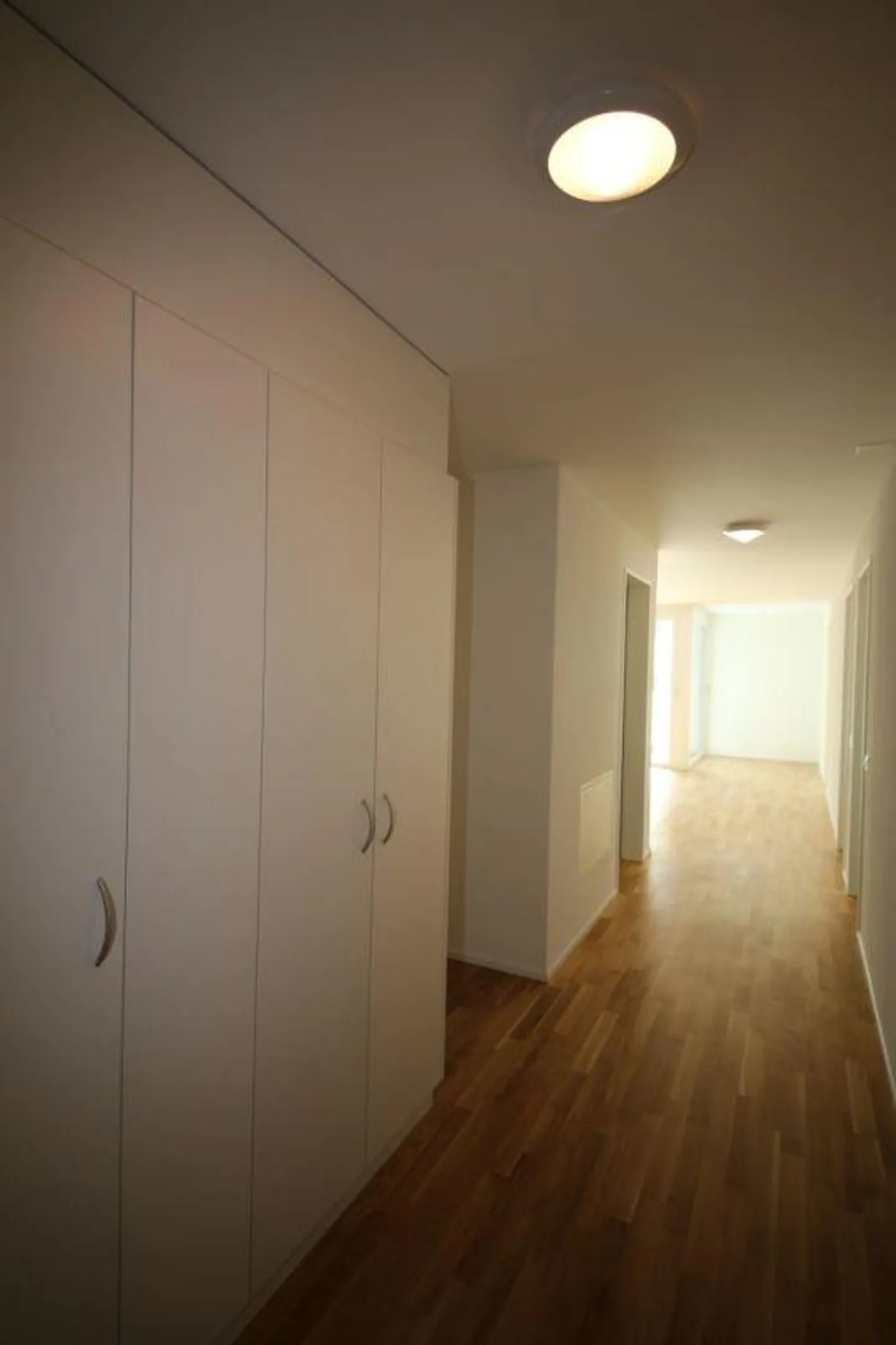 Bell'appartamento in città - Foto 7 di 13