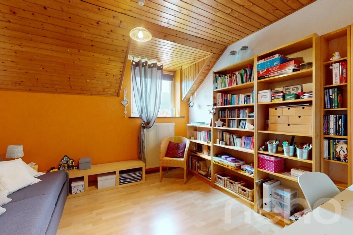Grande Maison de deux appartements + Bureaux et garages indépendants - Photo 8 sur 12