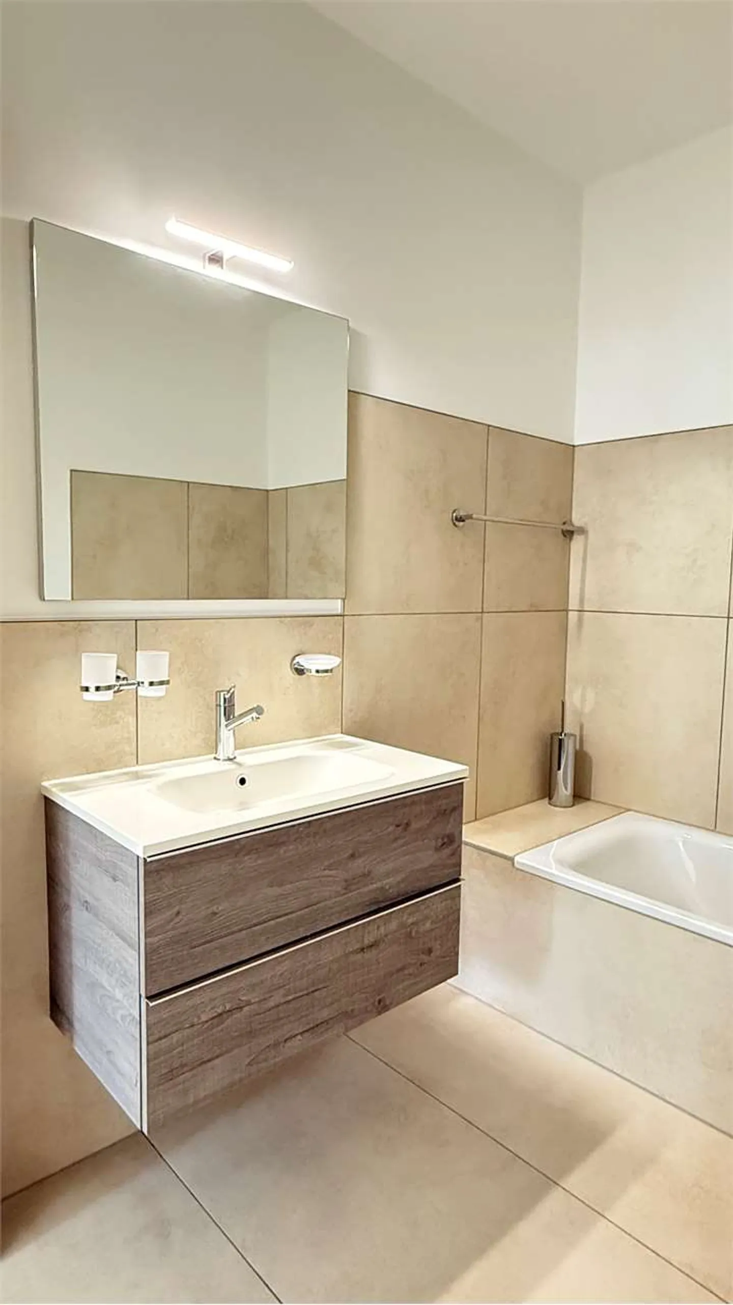Apartment for rent - Photo 12 of 21