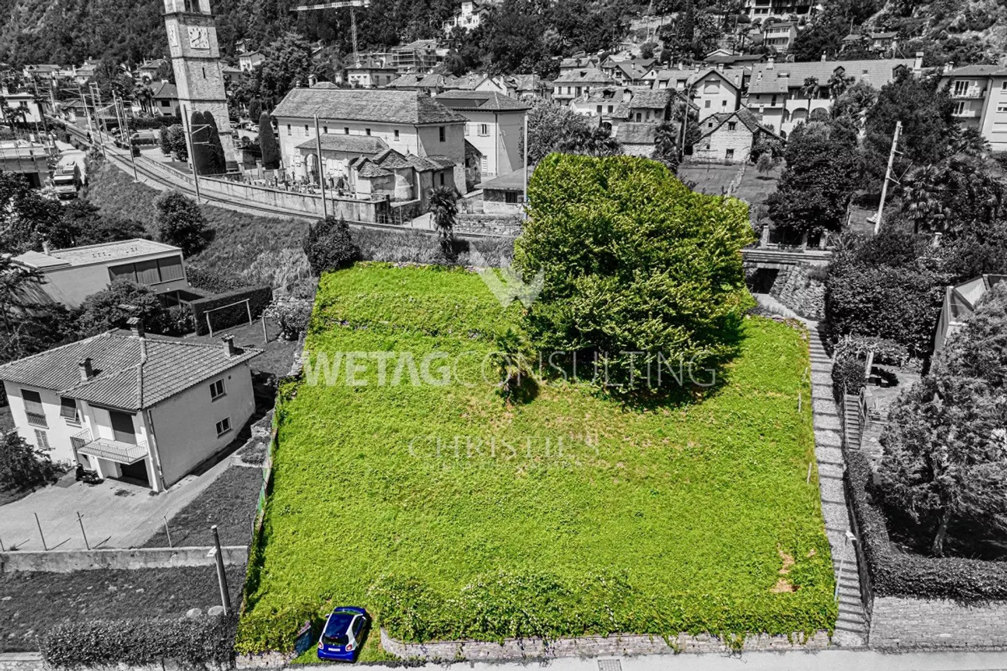 Beautiful building land in Tegna for sale with excellent open view towards Lake Maggiore - Photo 6 of 10