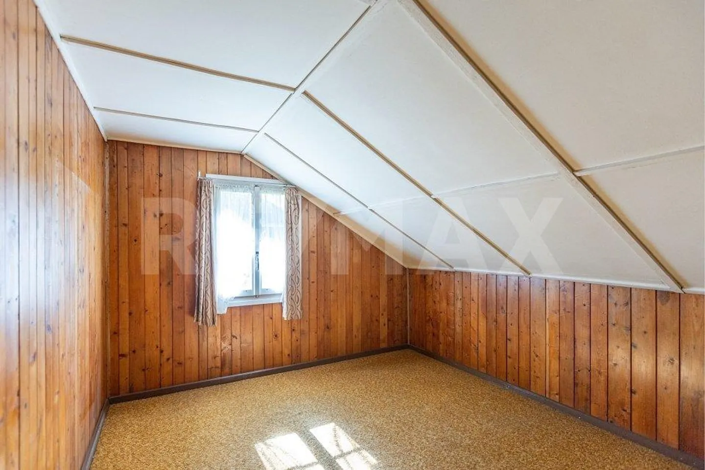 Affascinante casa bifamiliare con carattere storico, 6484 Wassen UR - Foto 10 di 13