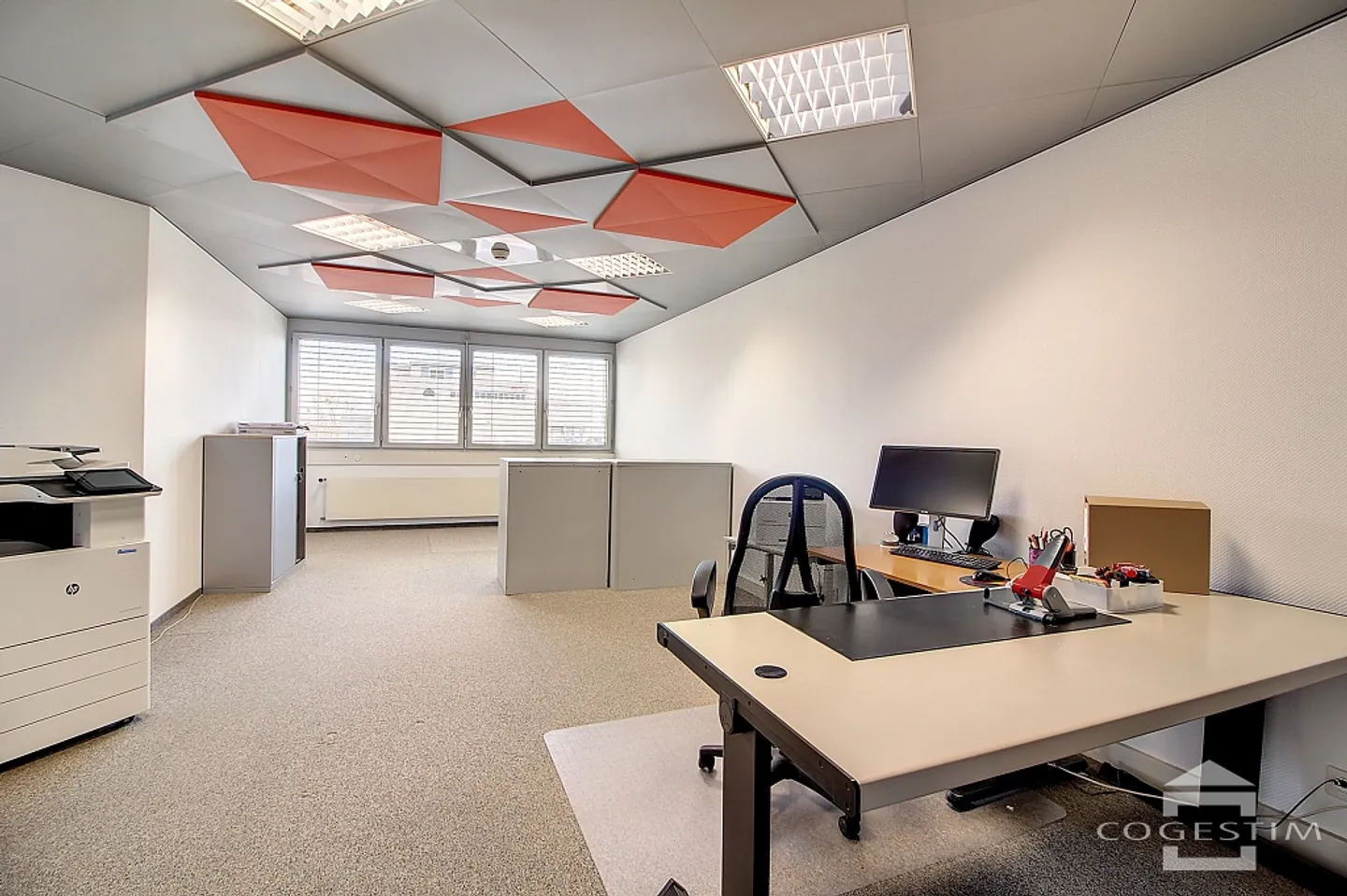 Espace Bureau Commercial - Photo 3 sur 9