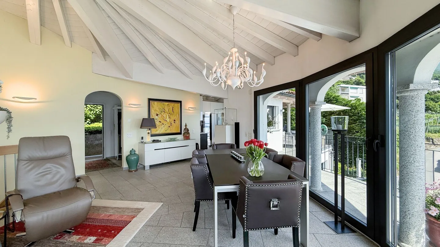 Brissago - Modern Villa with Elevator and Indoor Pool - Photo 2 of 17