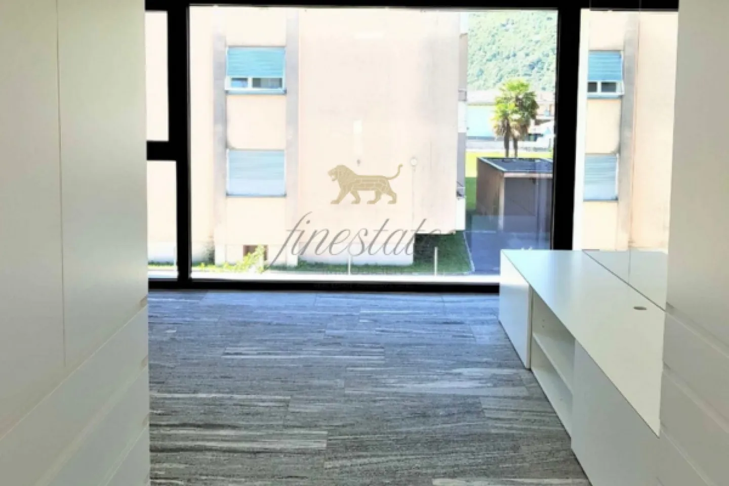 Moderna casa a schiera angolare di 4,5 stanze in posizione soleggiata a Biasca - Foto 8 di 11