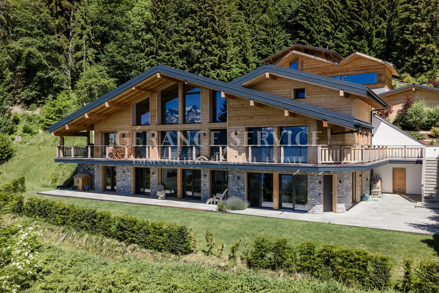 Chalet Étonnant avec Vue Panoramique - Photo 1 sur 53
