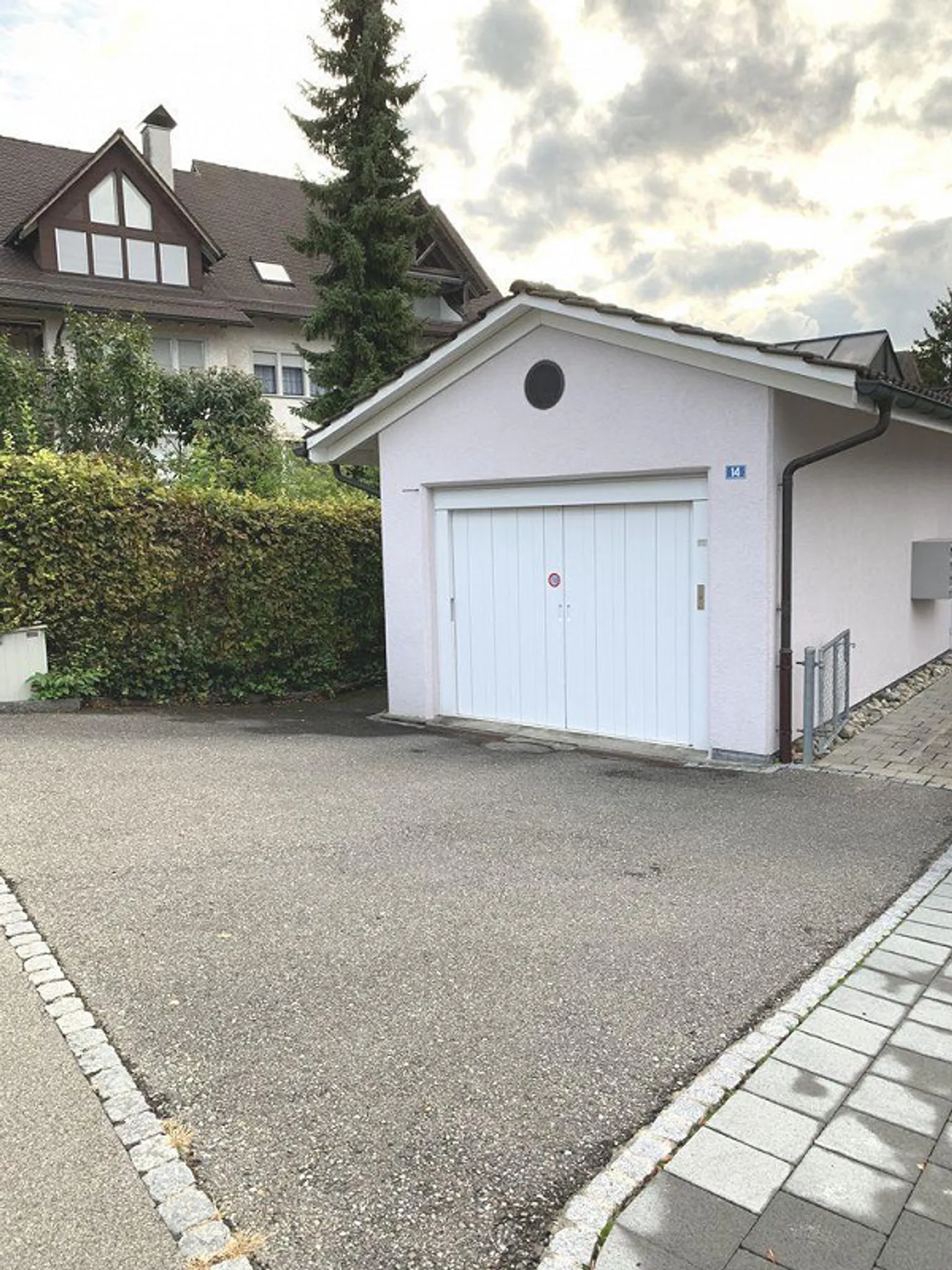 Posto auto sotterraneo in affitto nel centro di Weinfelden - Foto 1 di 8